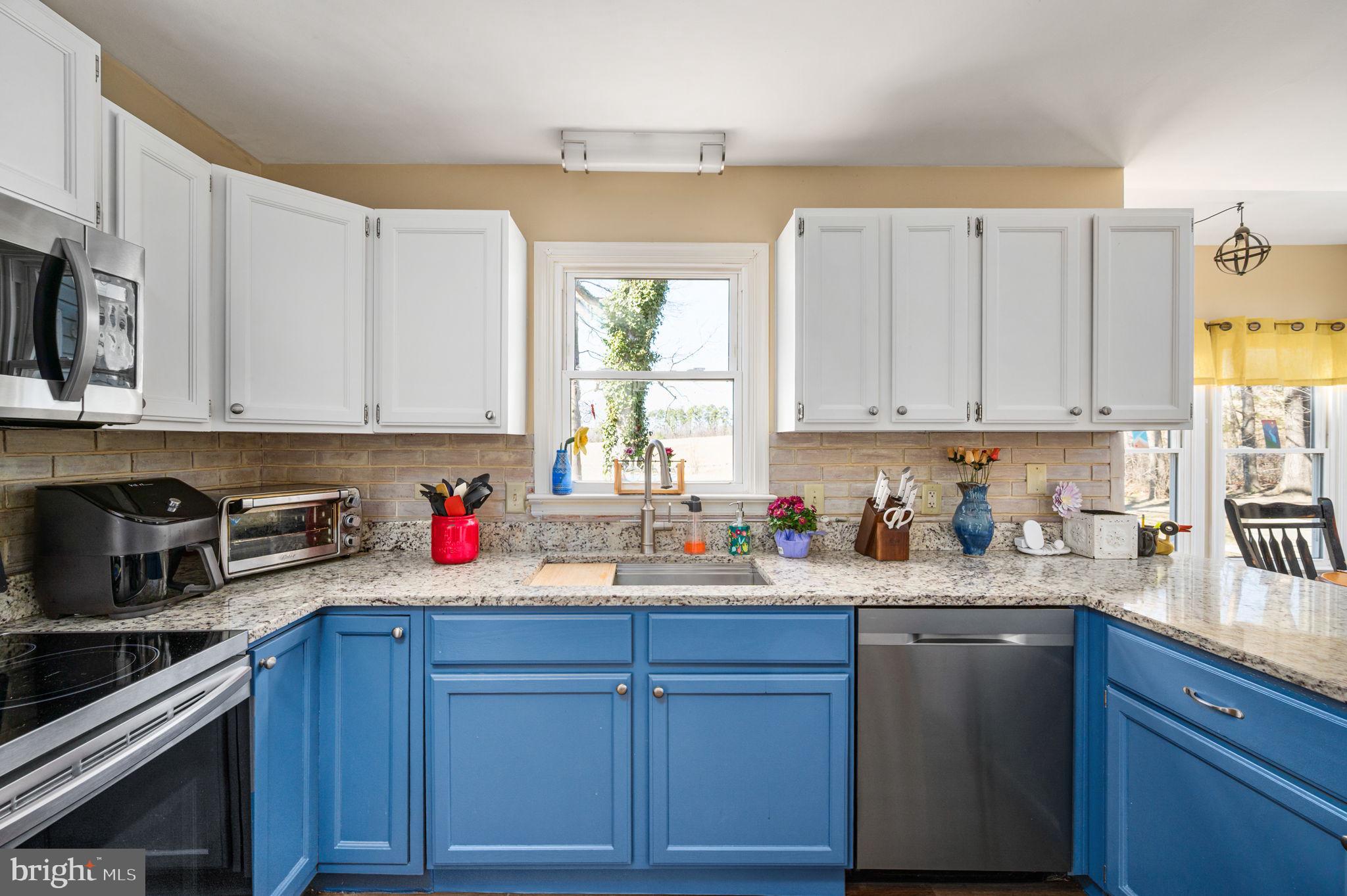 48 Cornwallis Dr
