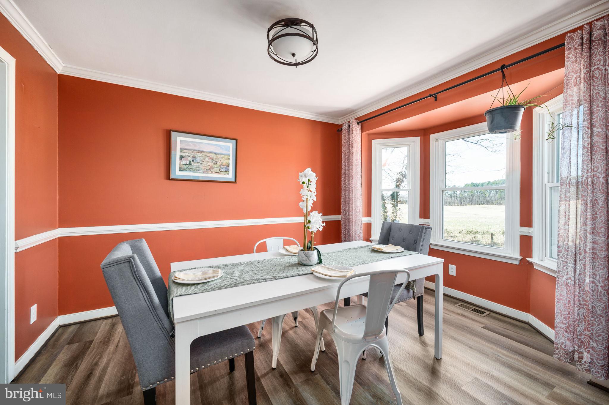 48 Cornwallis Dr