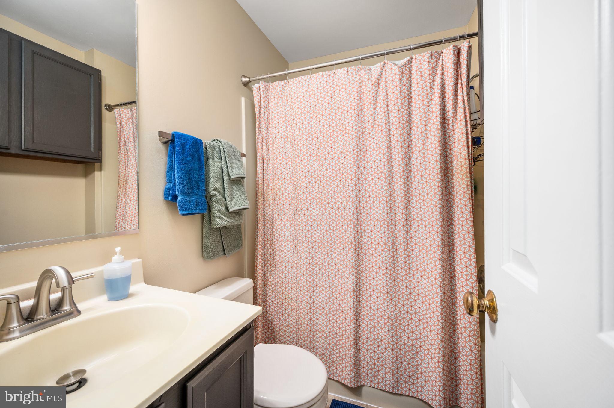 48 Cornwallis Dr