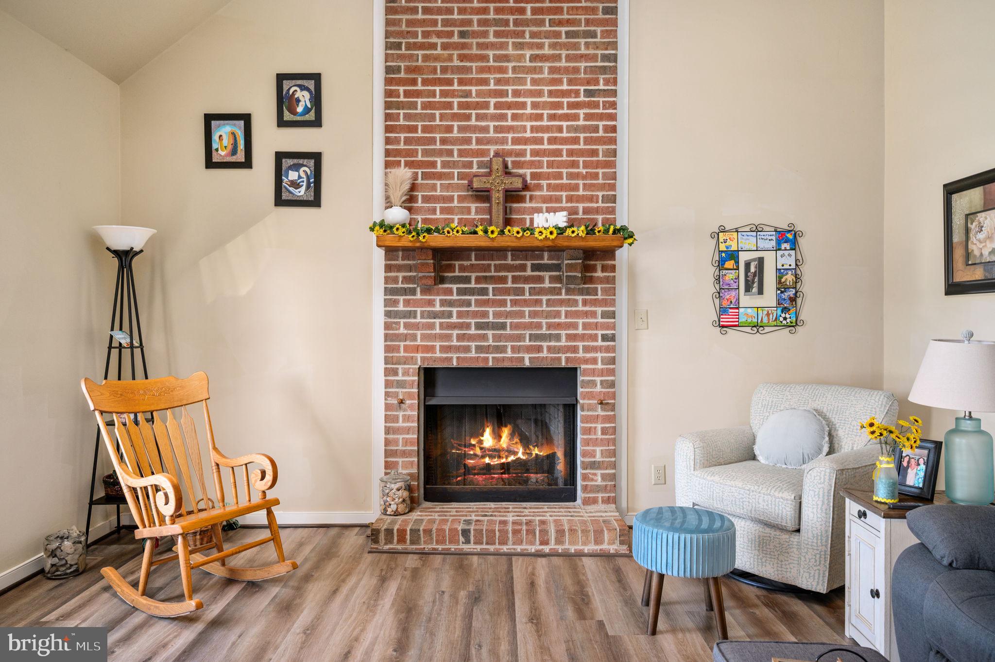 48 Cornwallis Dr