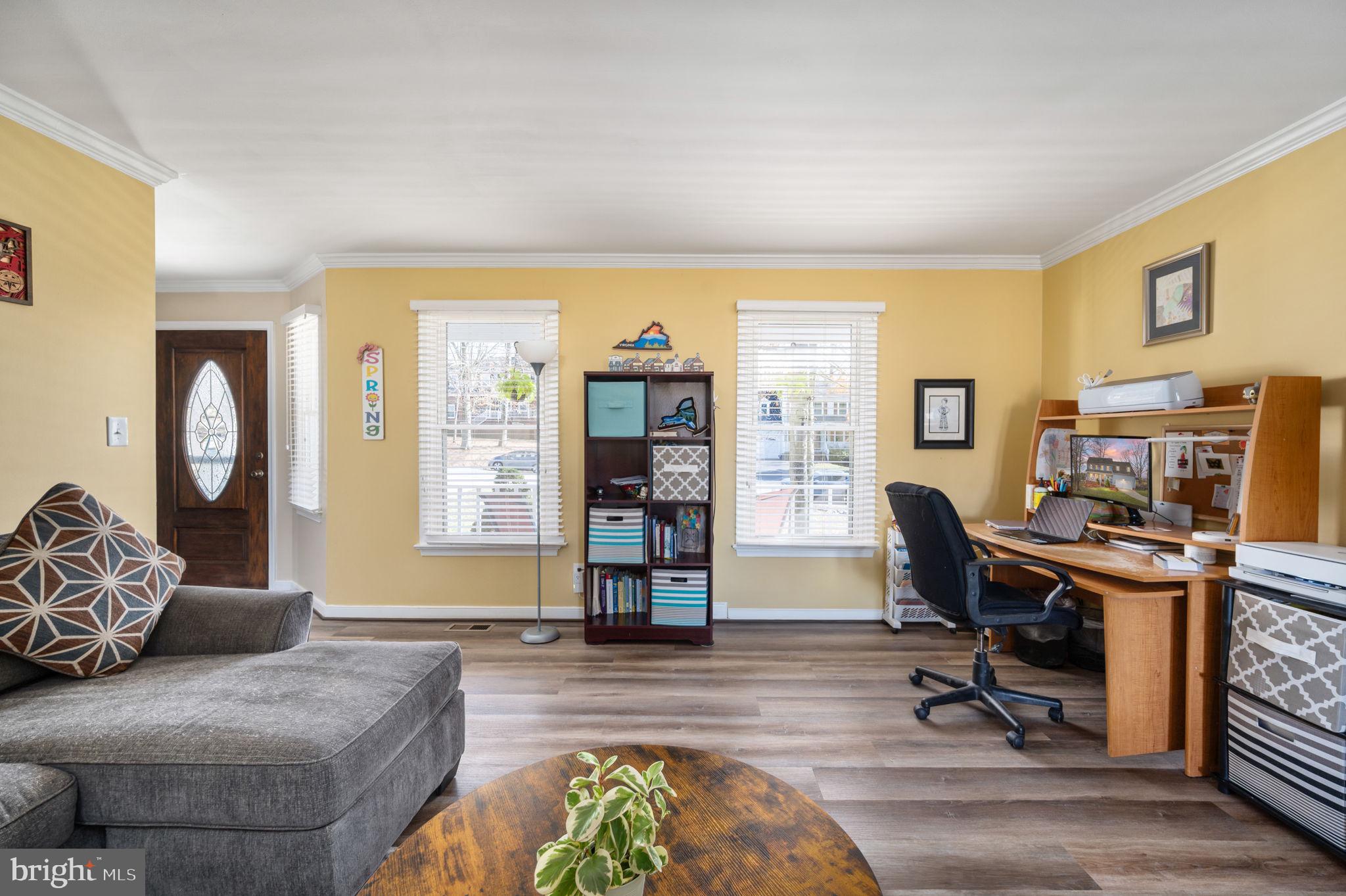 48 Cornwallis Dr