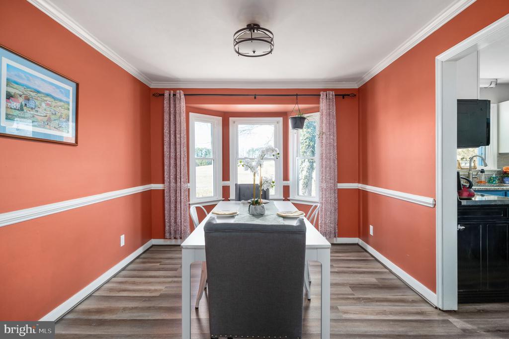 48 Cornwallis Dr