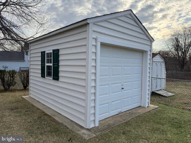 22 RIDGE POINTE LANE