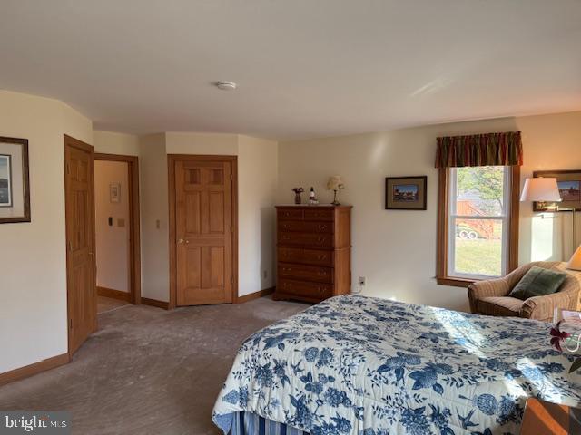 22 RIDGE POINTE LANE