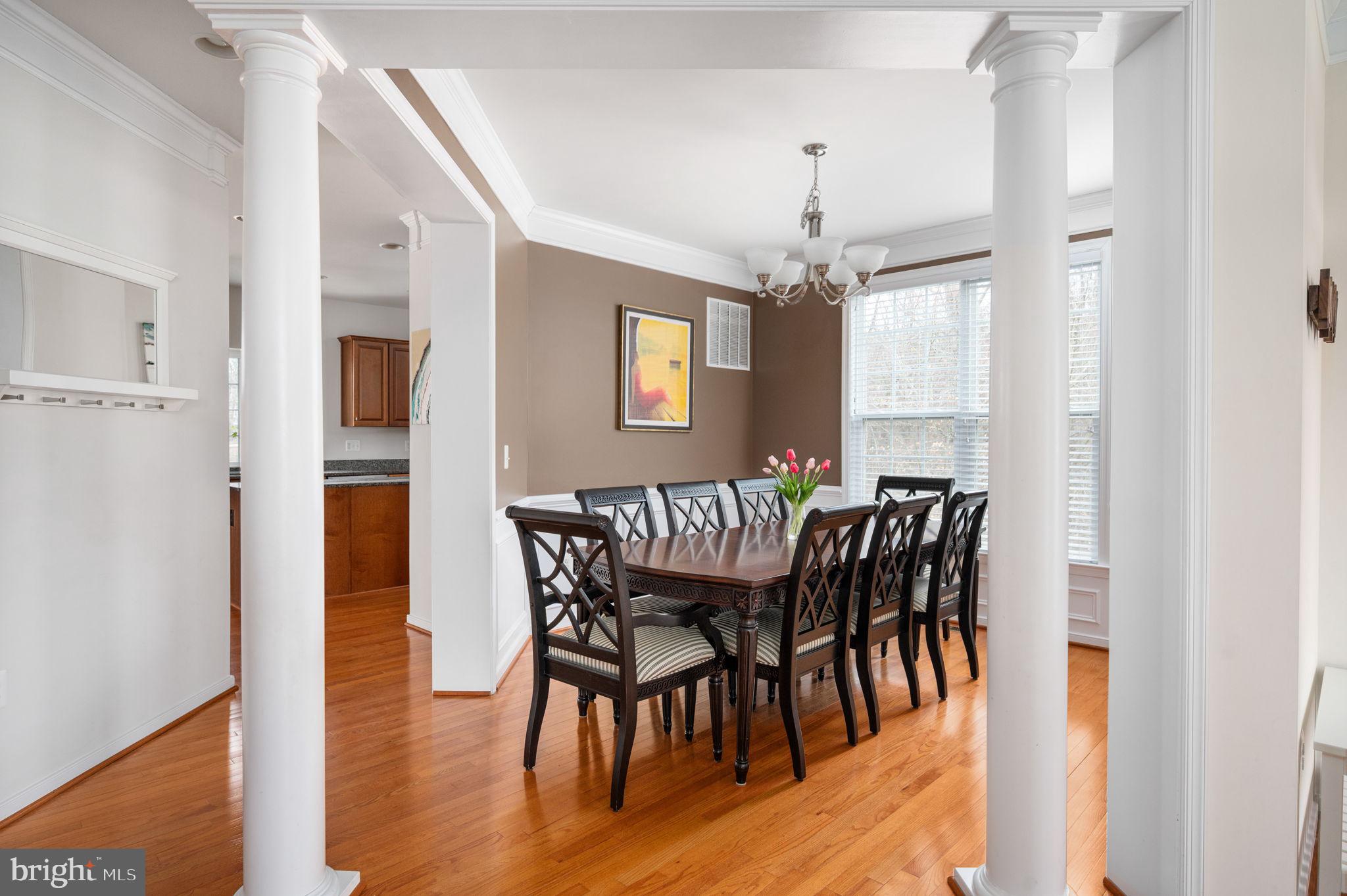 33 Darden Ct