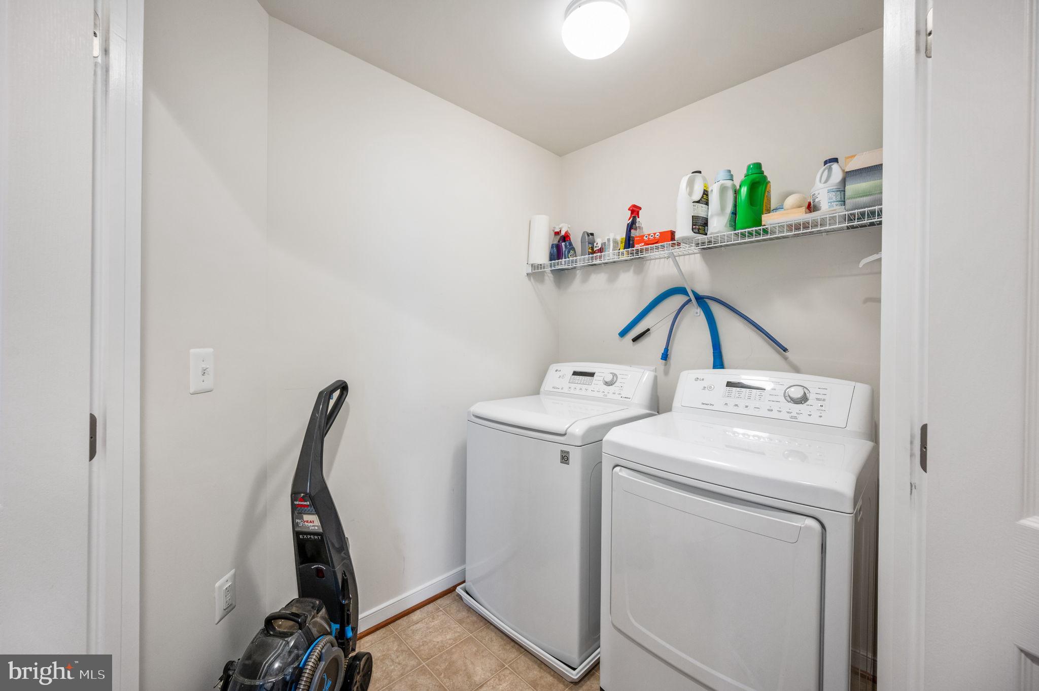 33 Darden Ct