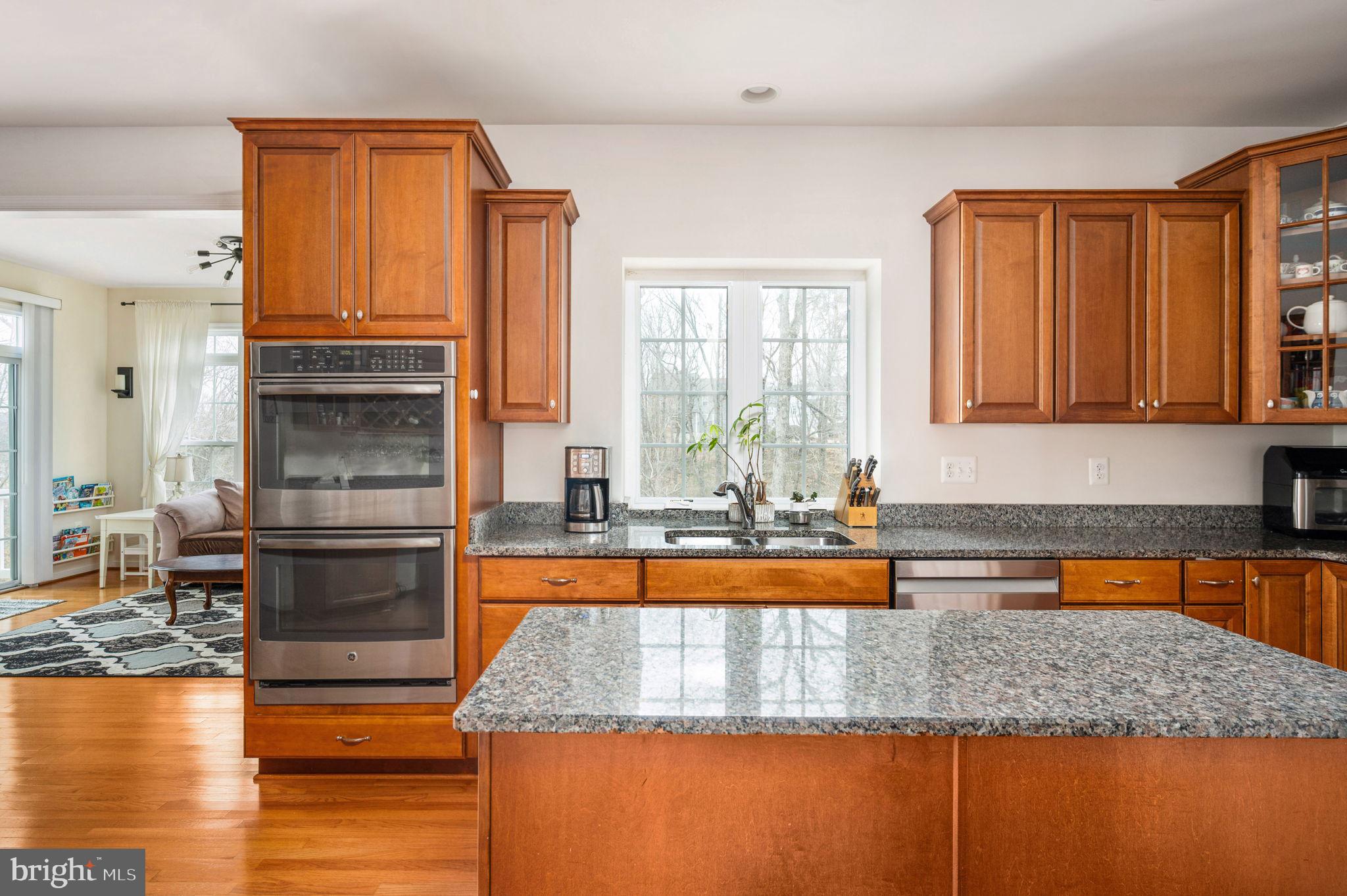 33 Darden Ct