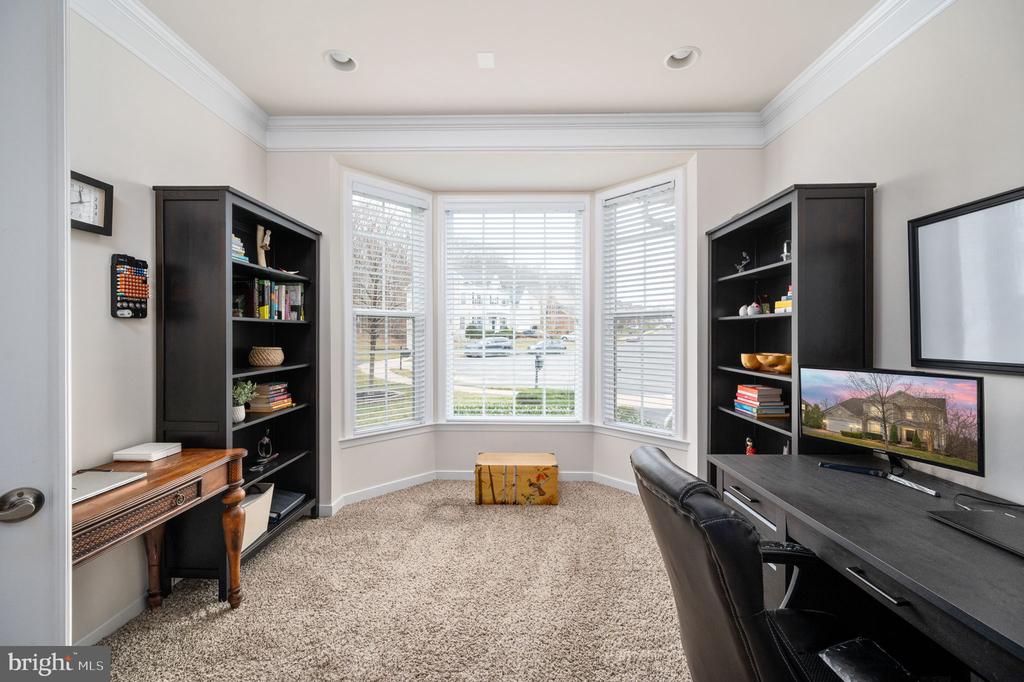 33 Darden Ct