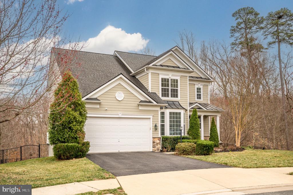 33 Darden Ct