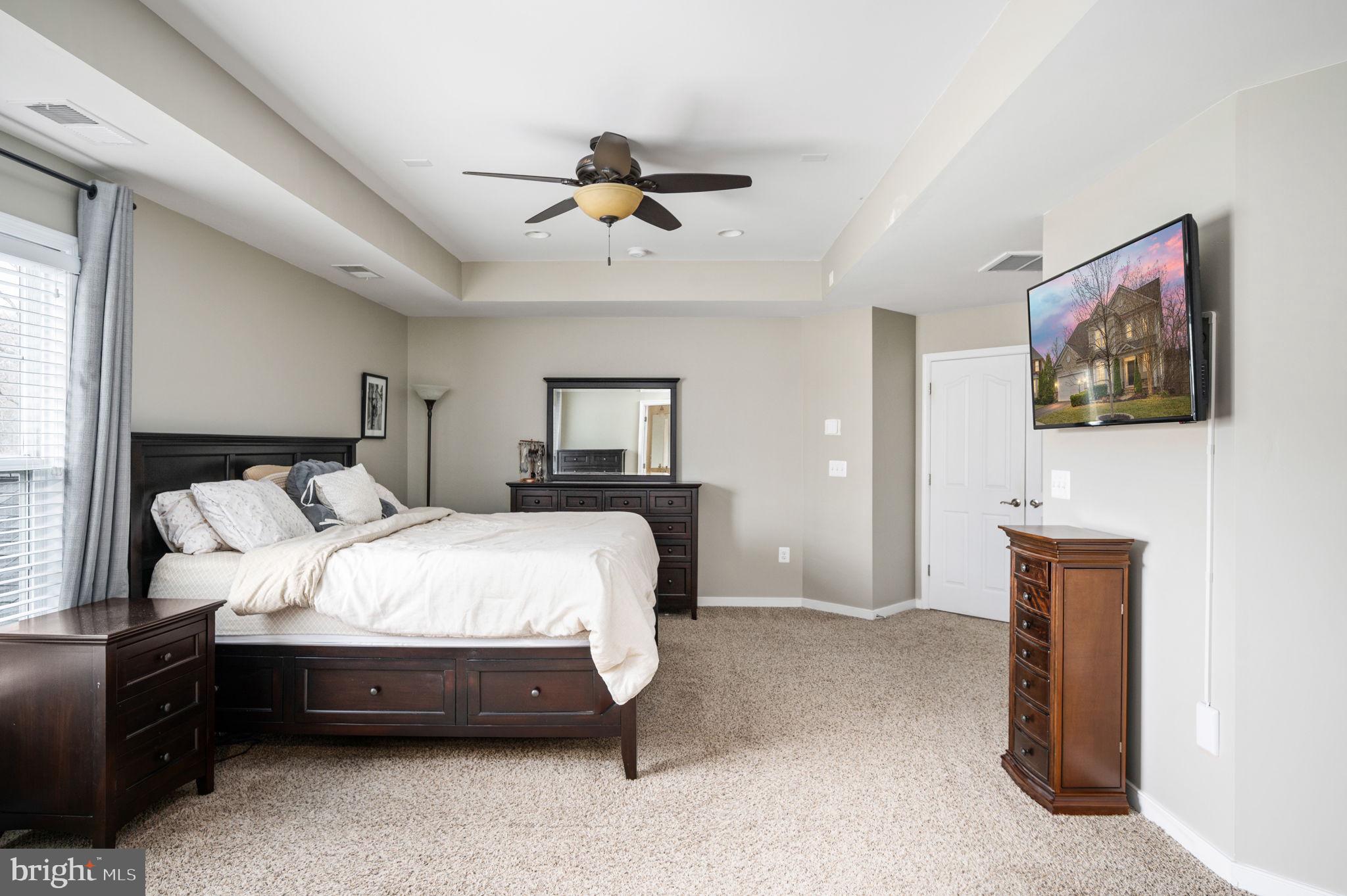 33 Darden Ct