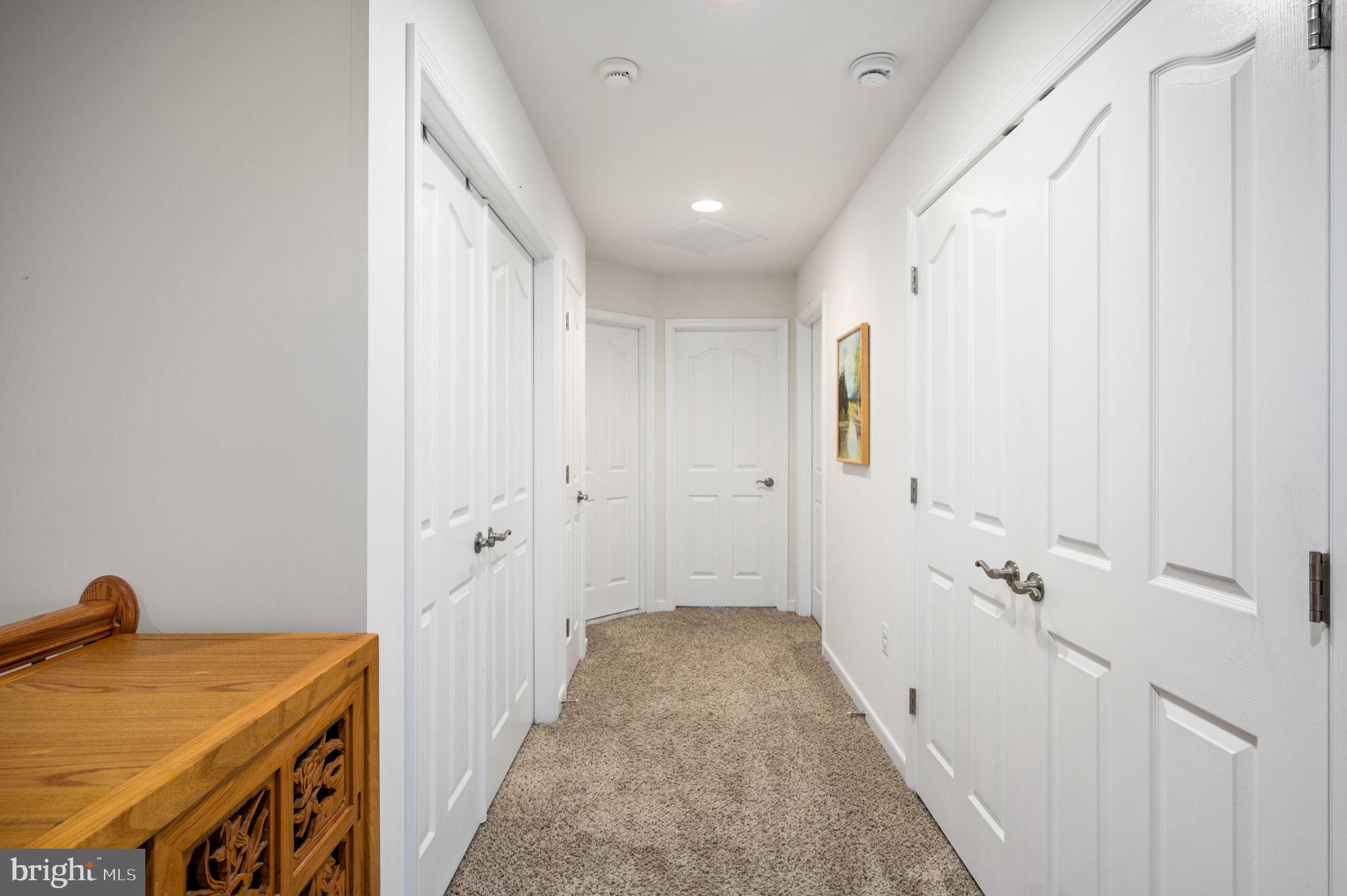 33 Darden Ct