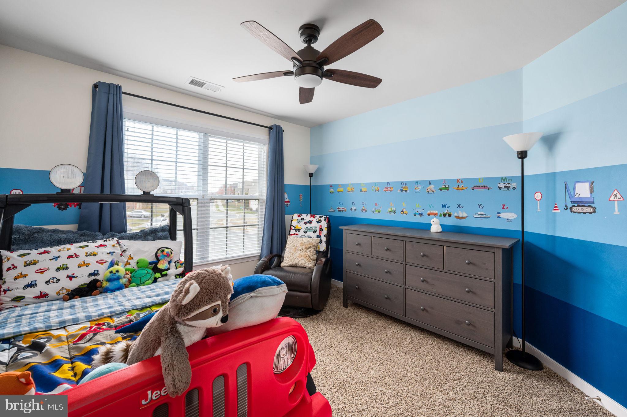 33 Darden Ct