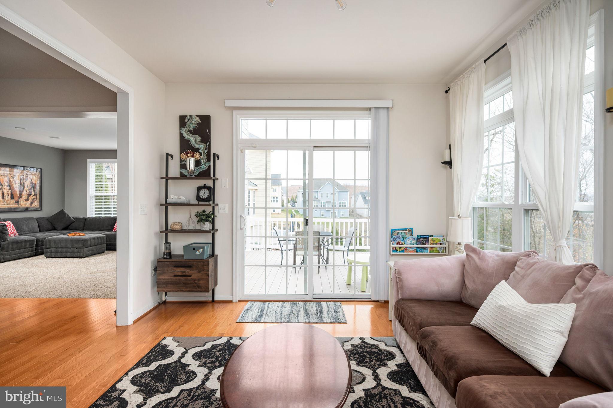 33 Darden Ct