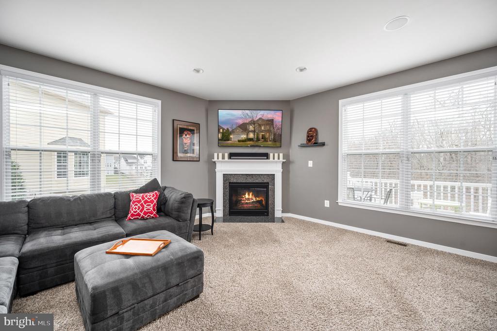 33 Darden Ct