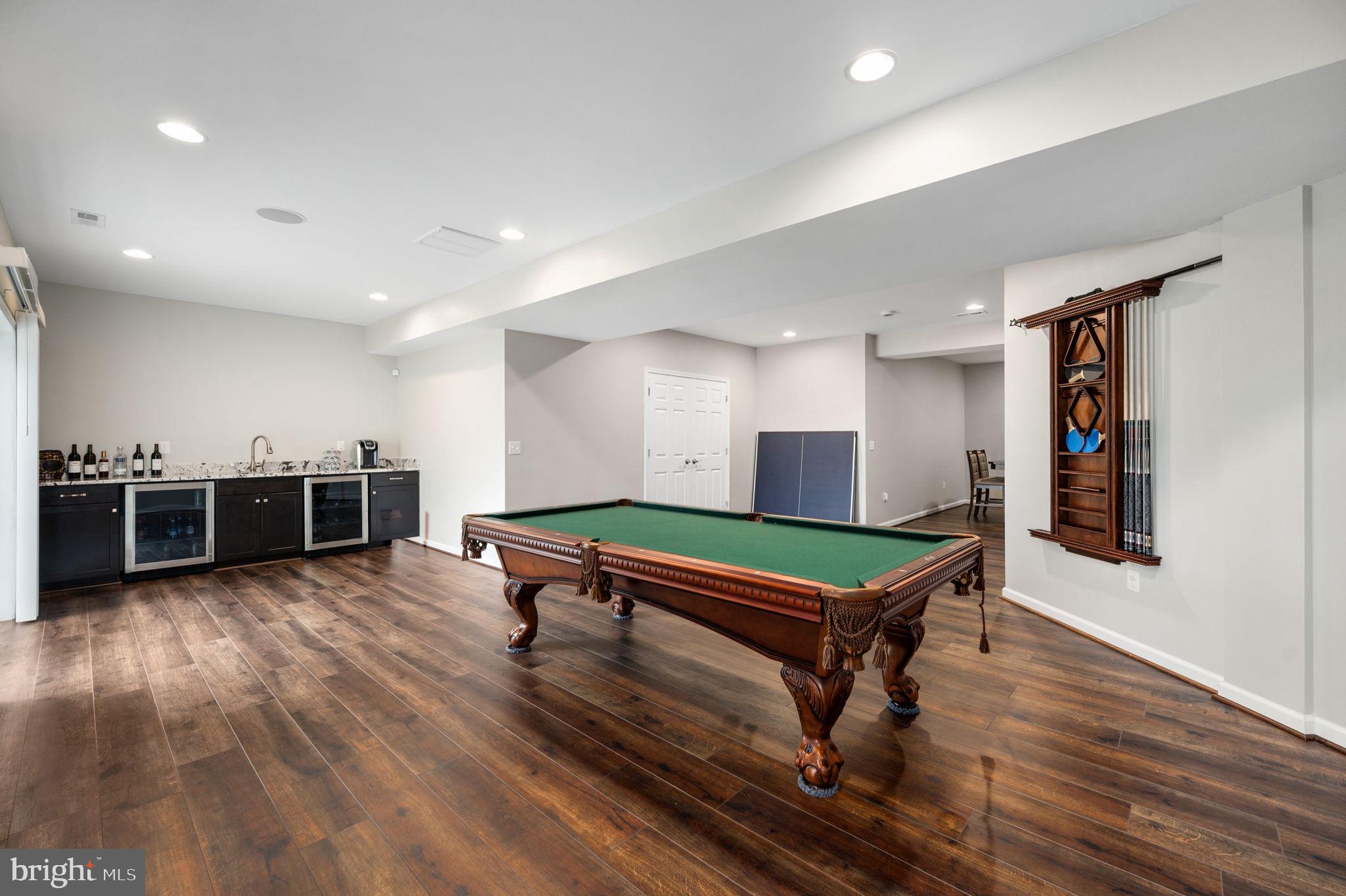 33 Darden Ct