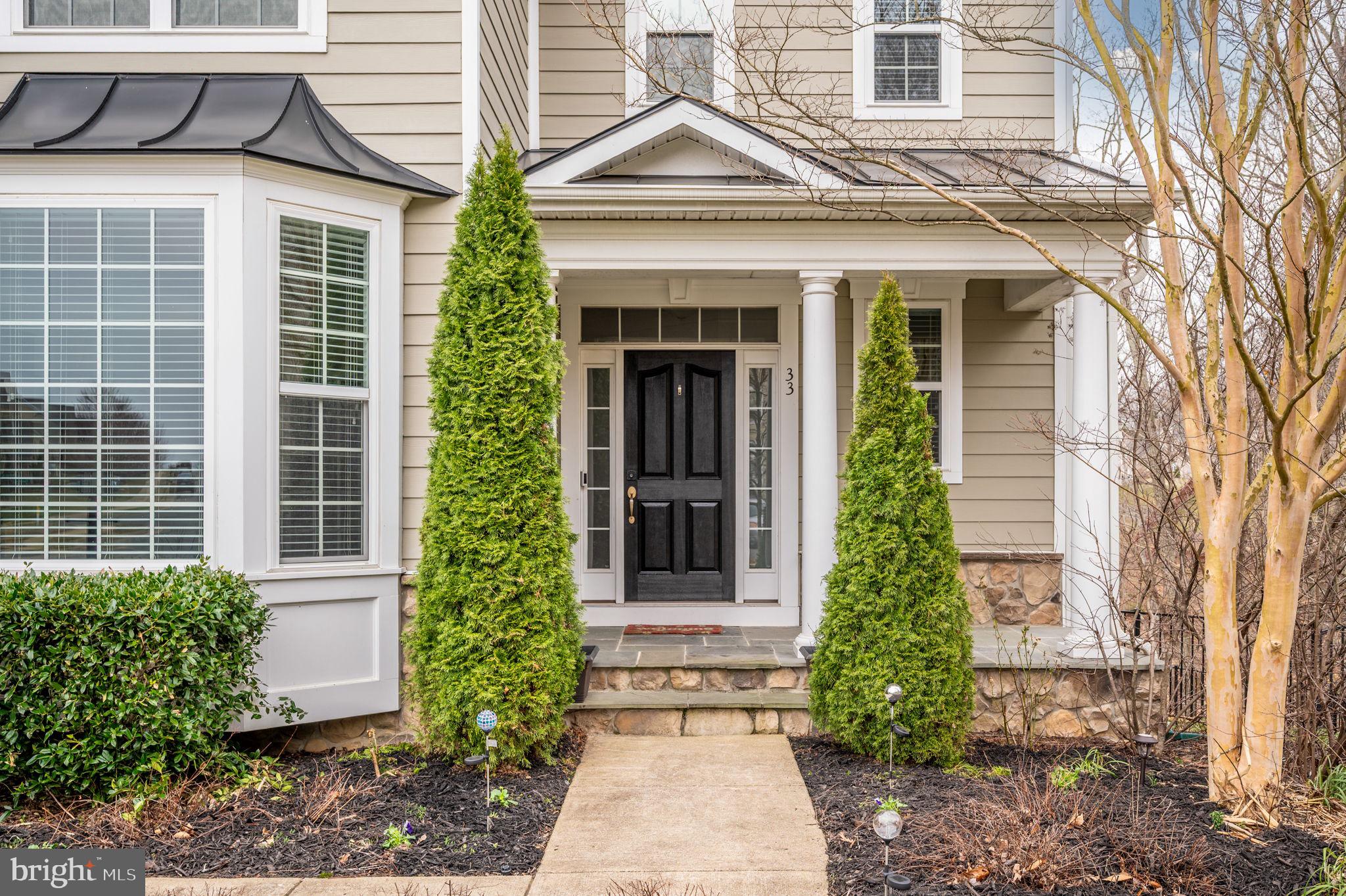 33 Darden Ct