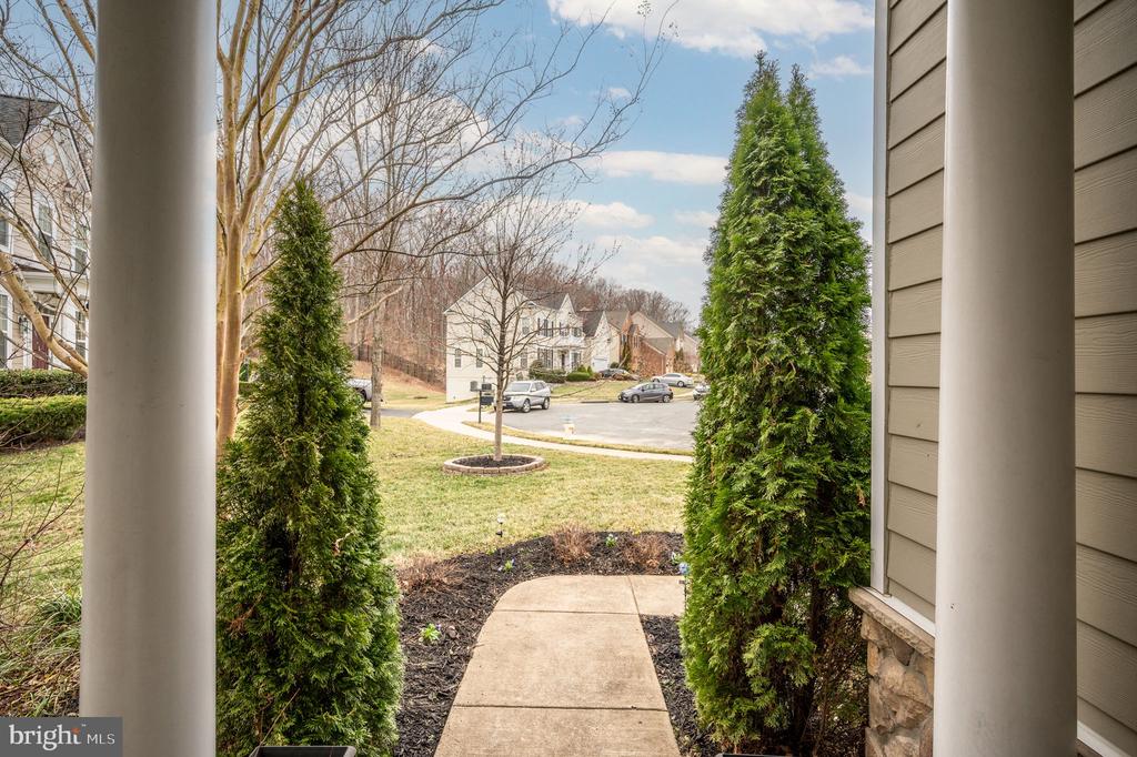 33 Darden Ct