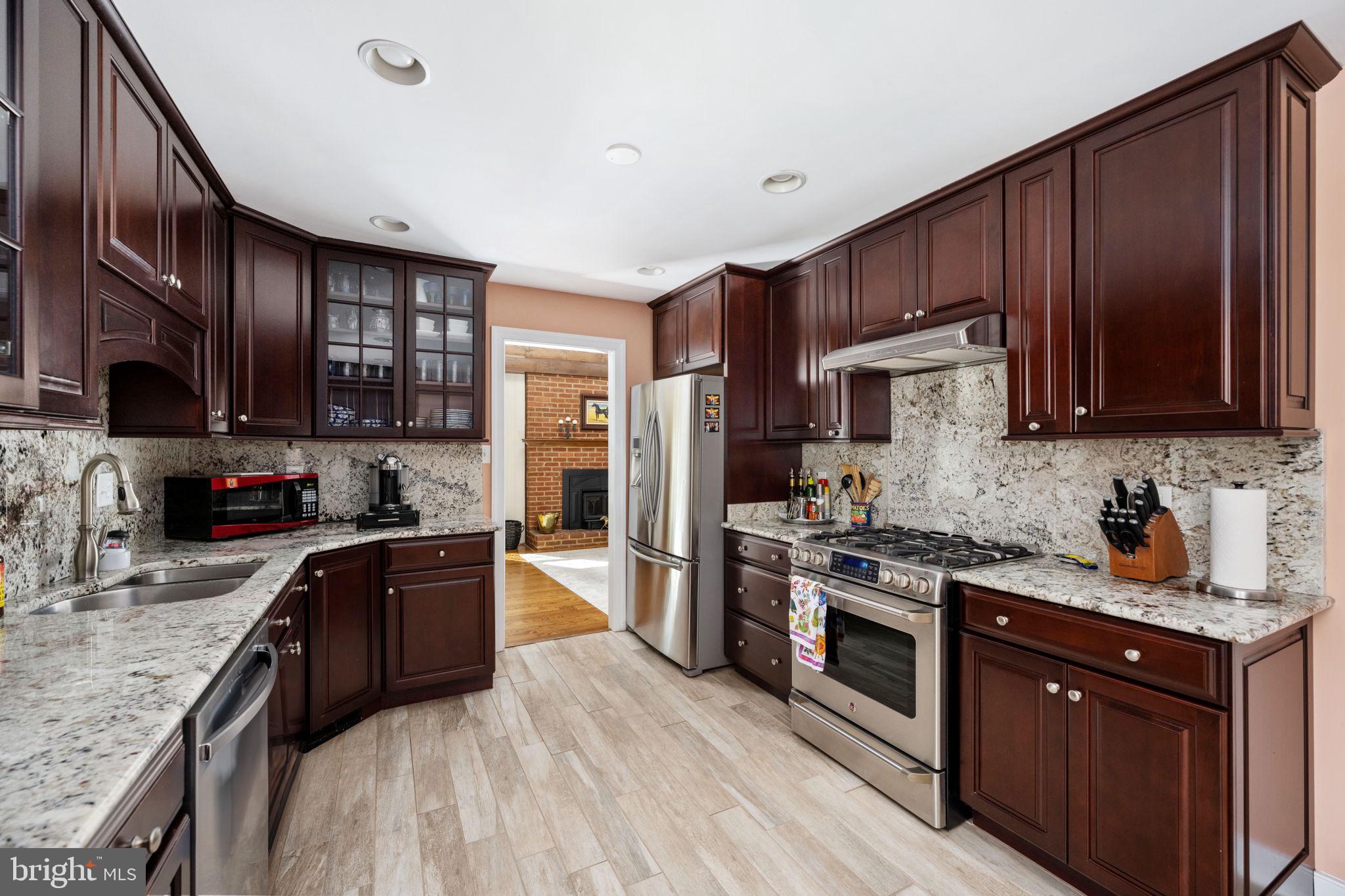 7 Hunters Ct