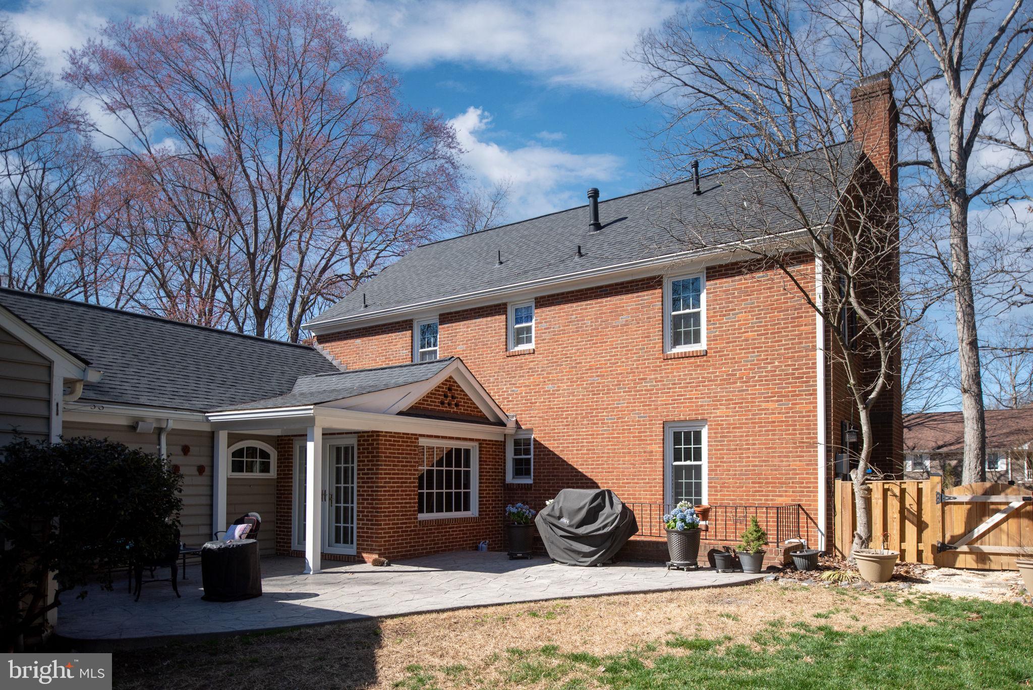 7 Hunters Ct