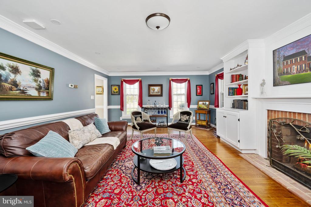 7 Hunters Ct