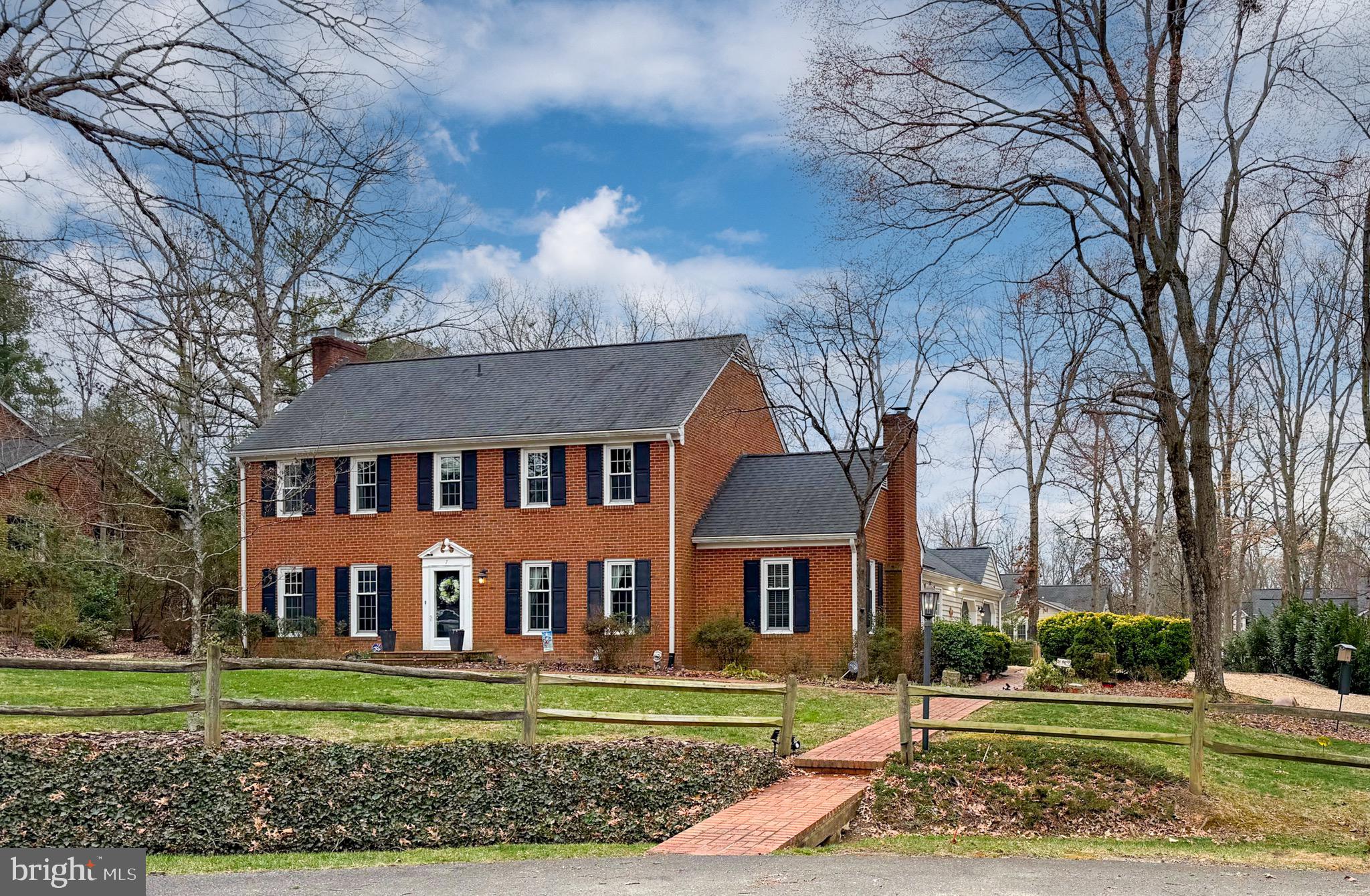 7 Hunters Ct