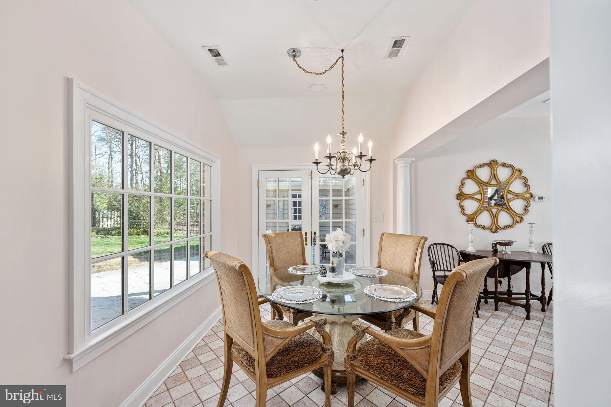 7 Hunters Ct