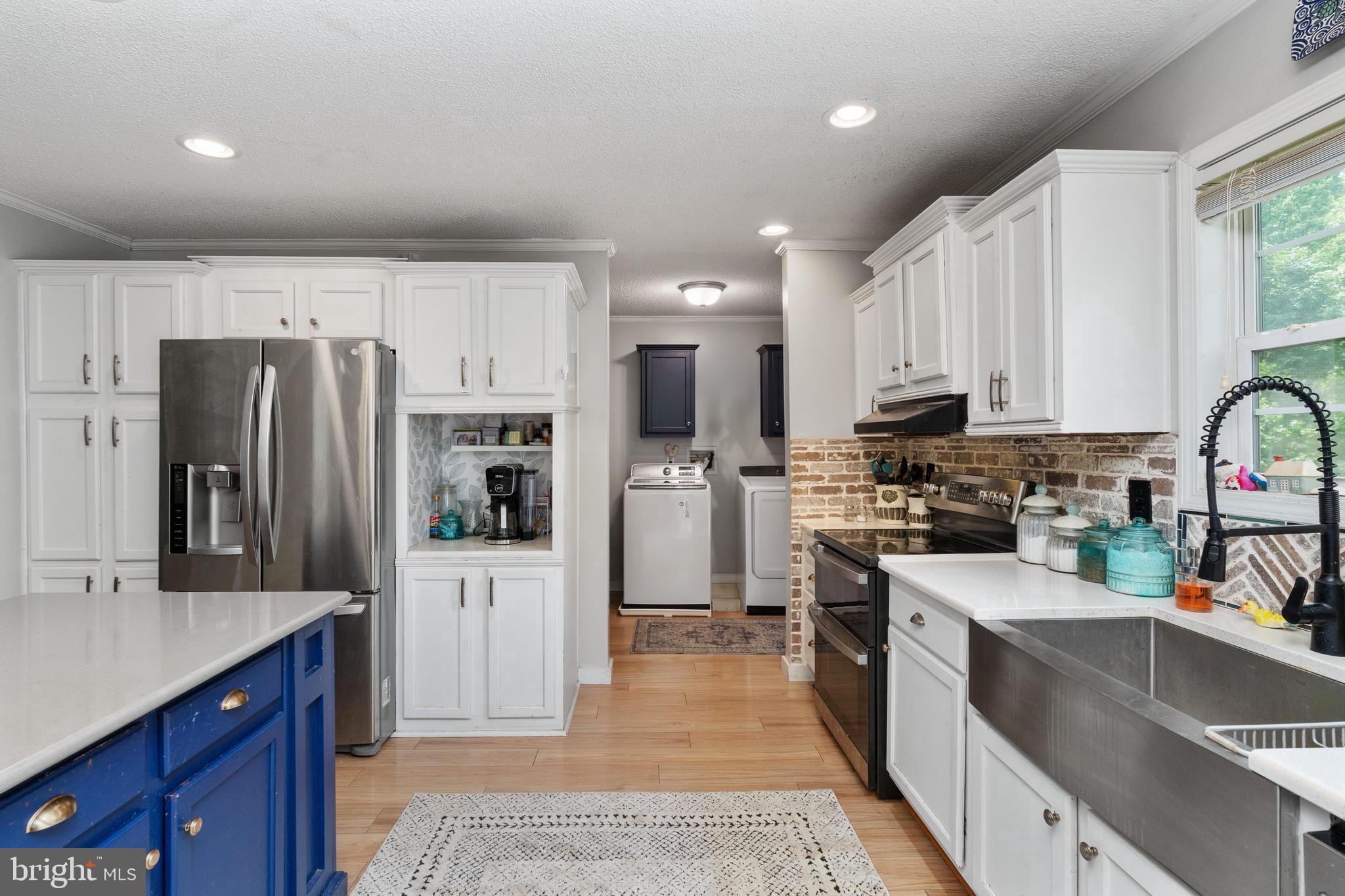 312 RICHARDS FERRY ROAD