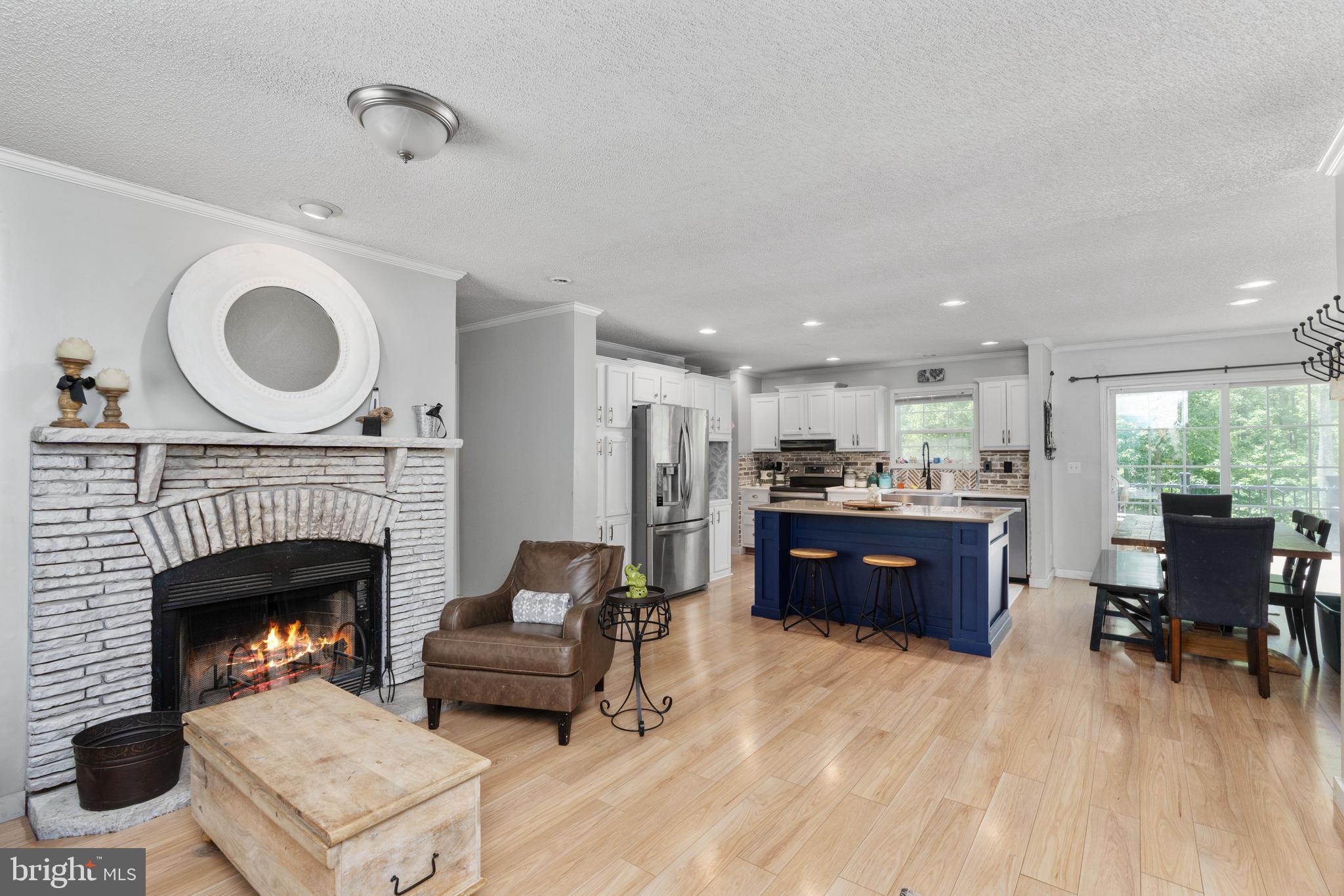 312 RICHARDS FERRY ROAD