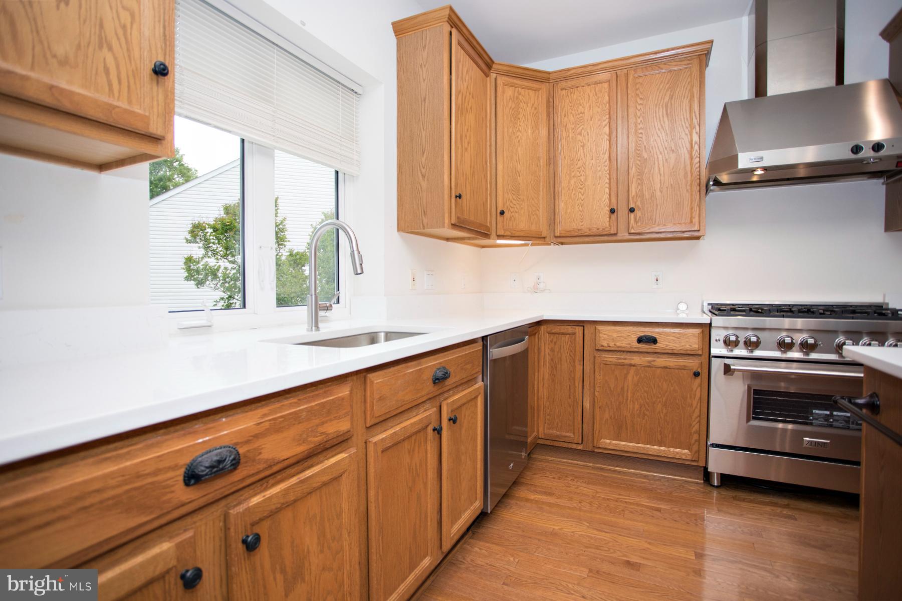 30 Dayton Cir