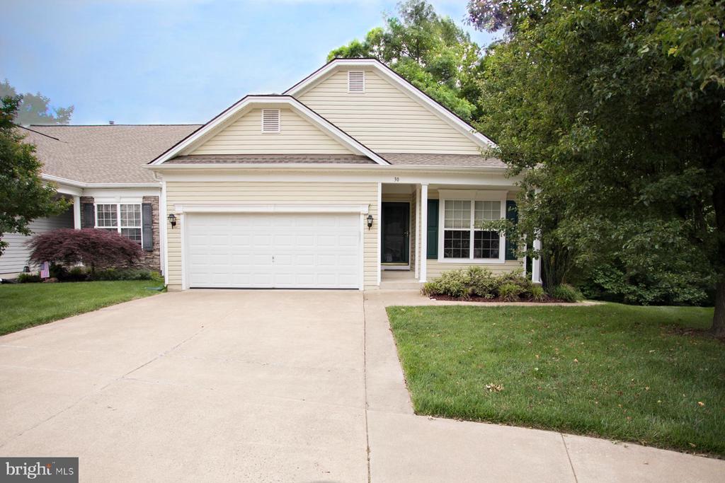30 Dayton Cir