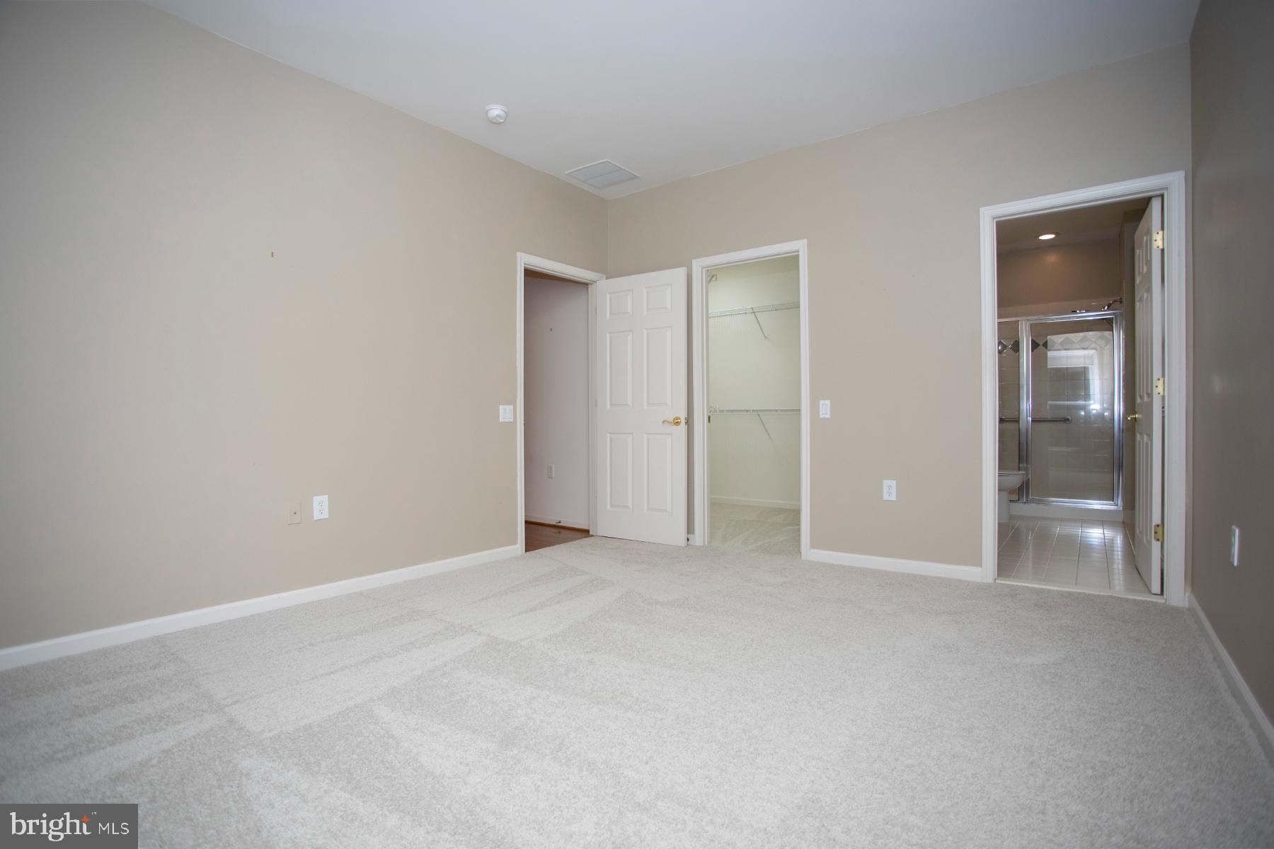30 Dayton Cir