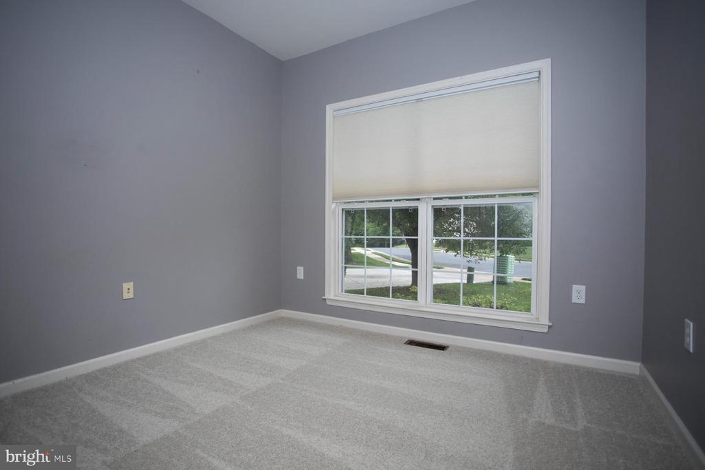 30 Dayton Cir