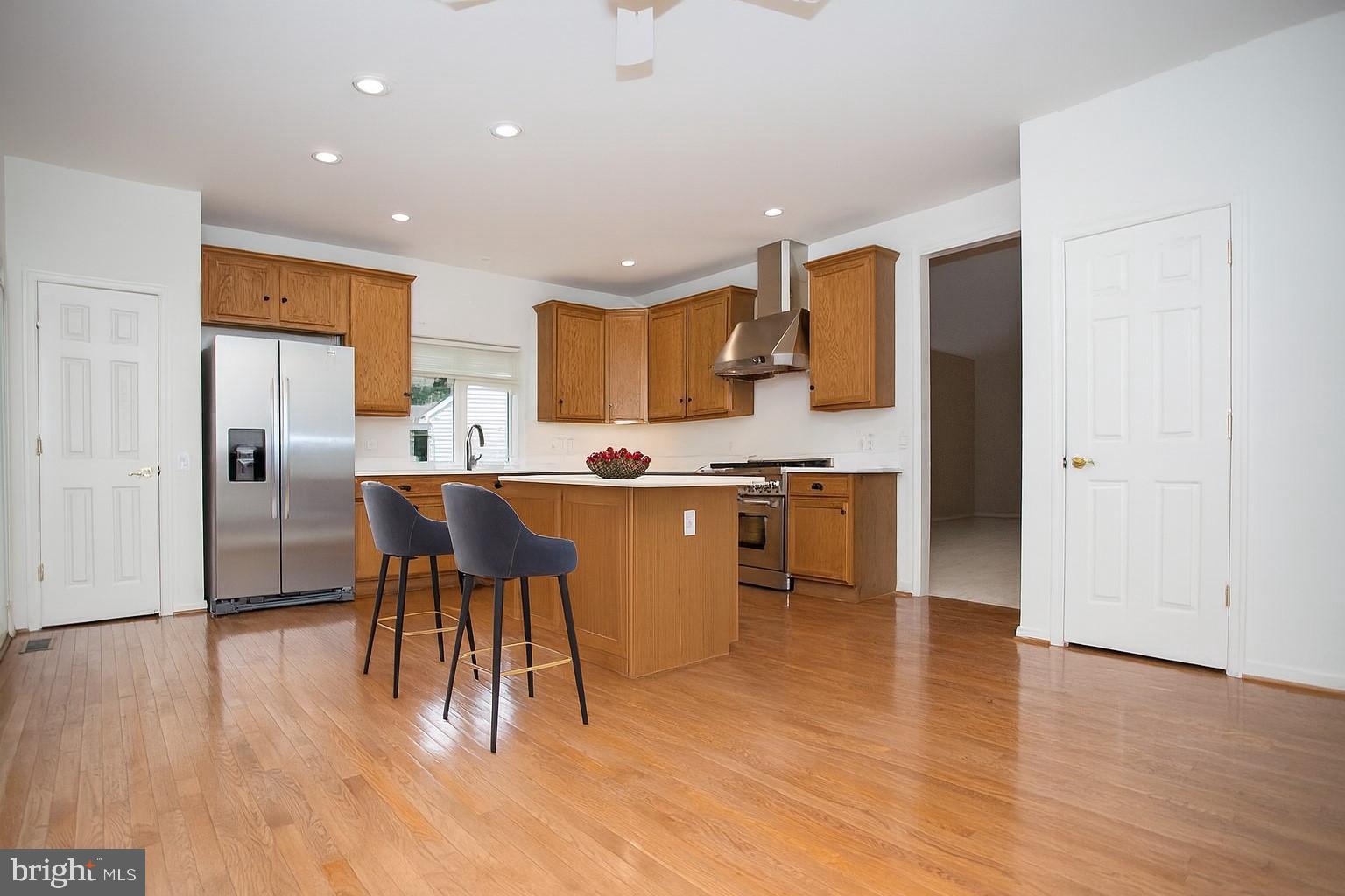 30 Dayton Cir