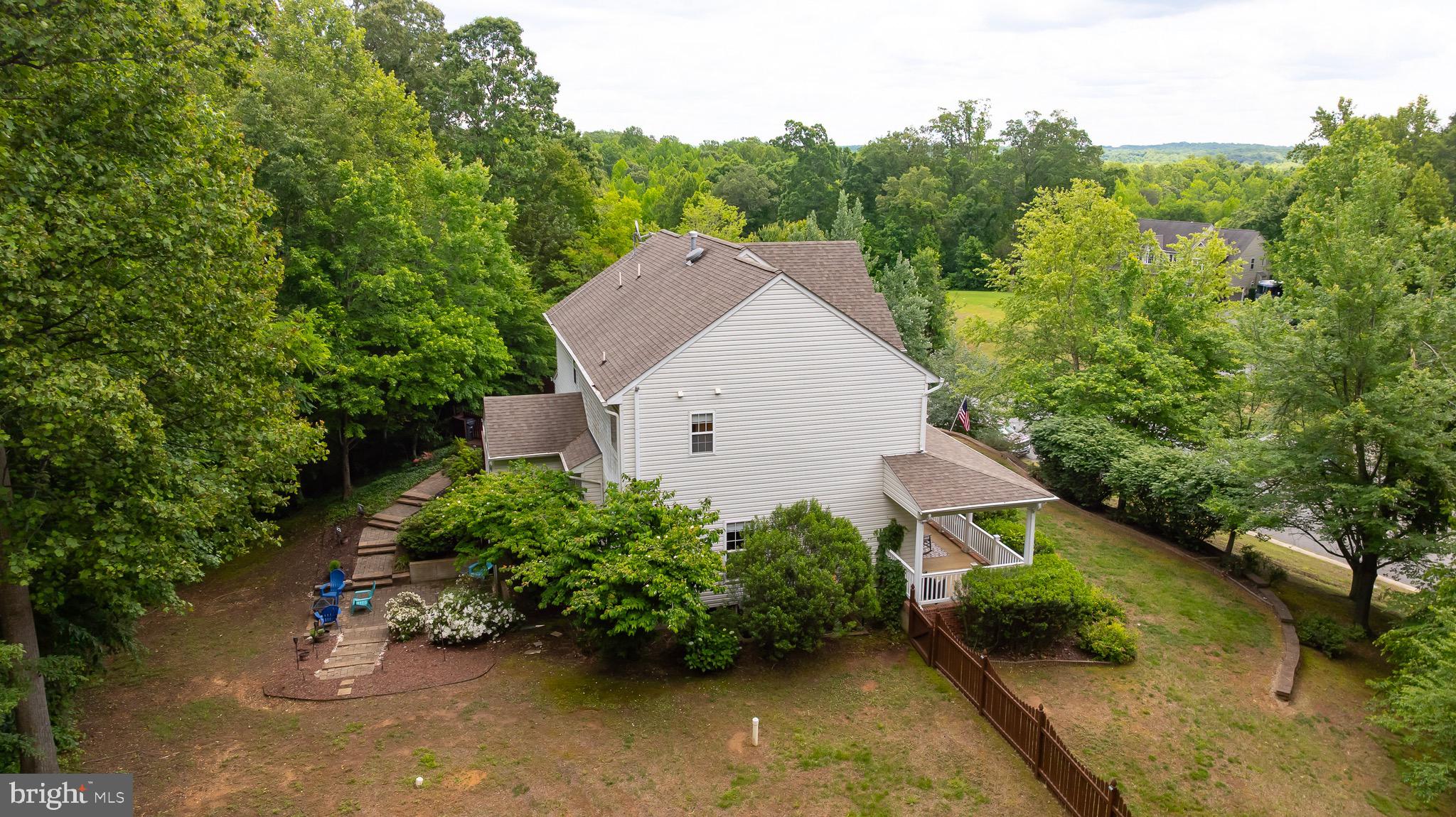 10 River Farm