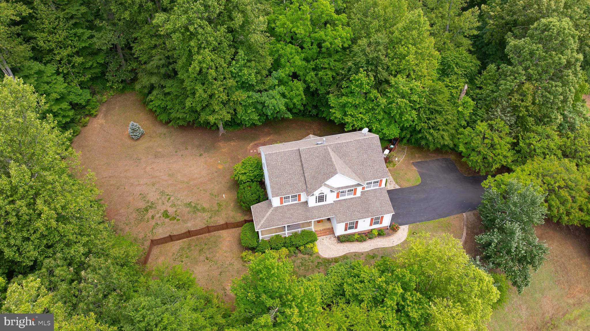 10 River Farm
