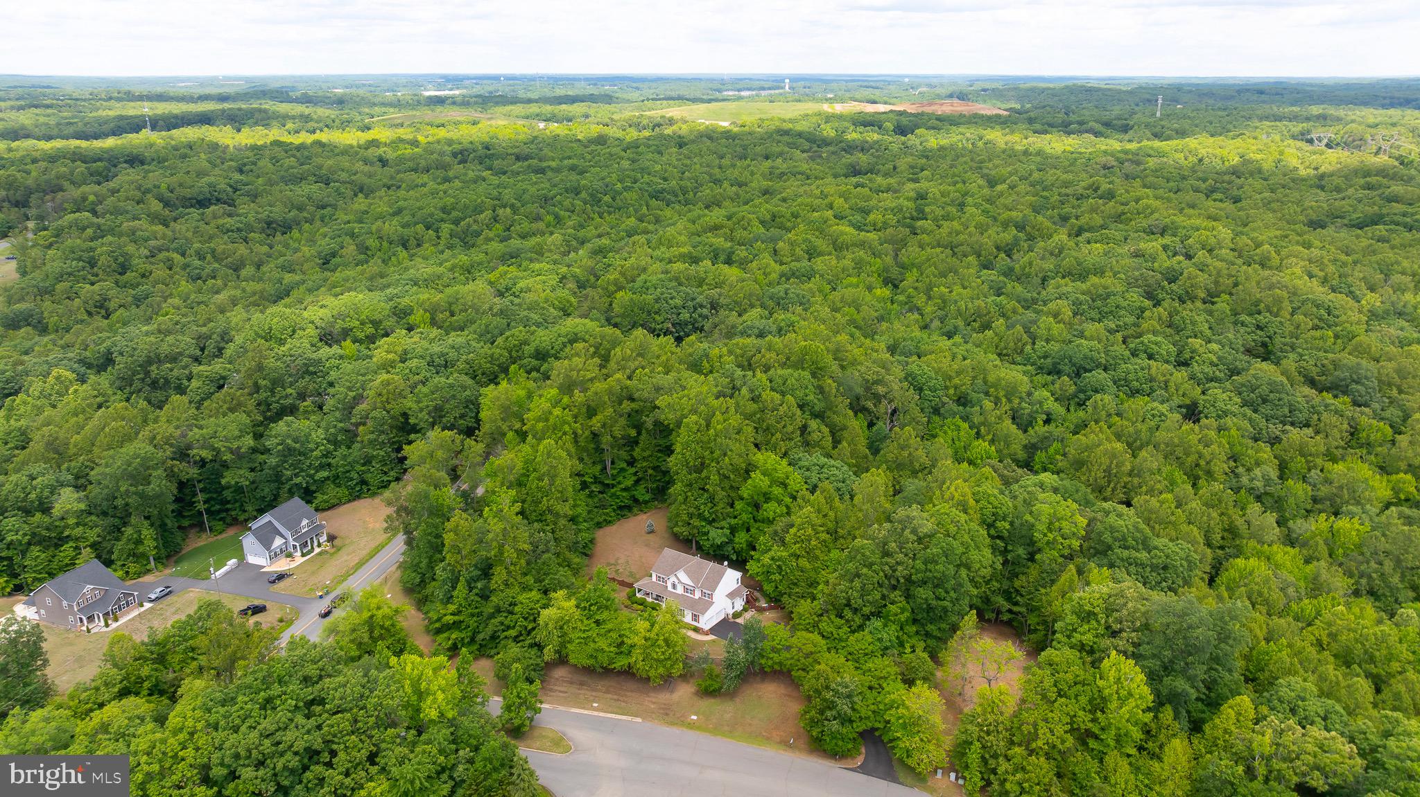 10 River Farm