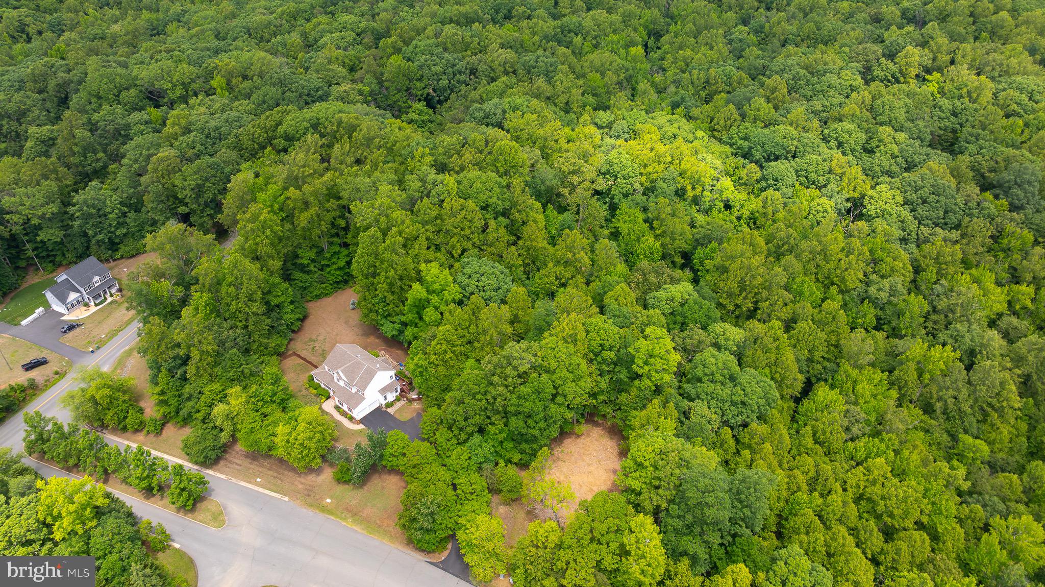10 River Farm