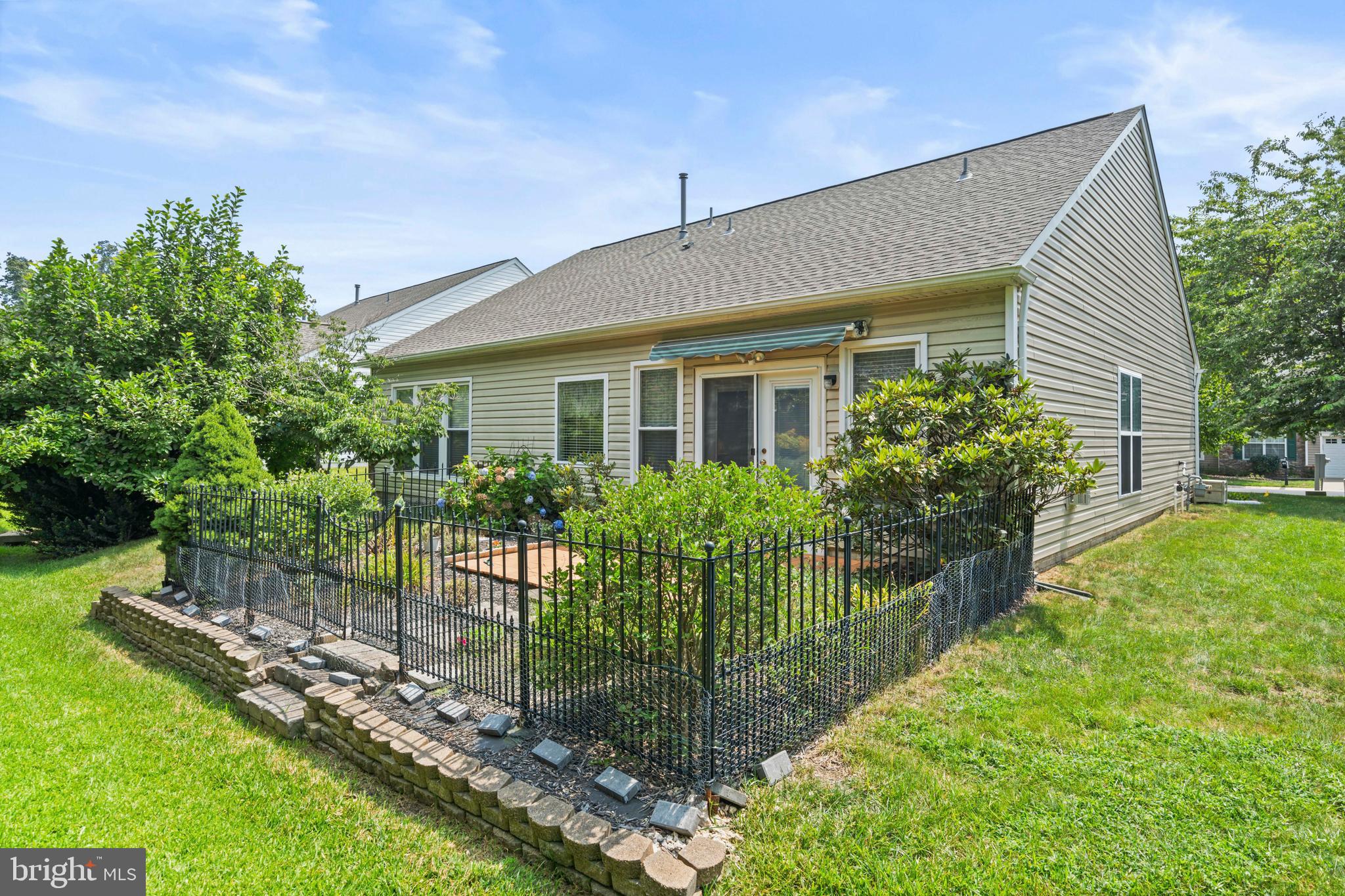 45 GOOSE CREEK CIRCLE