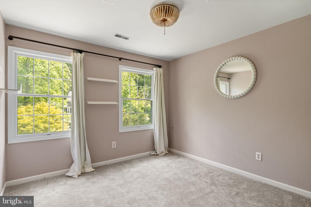 2211 AQUIA DRIVE