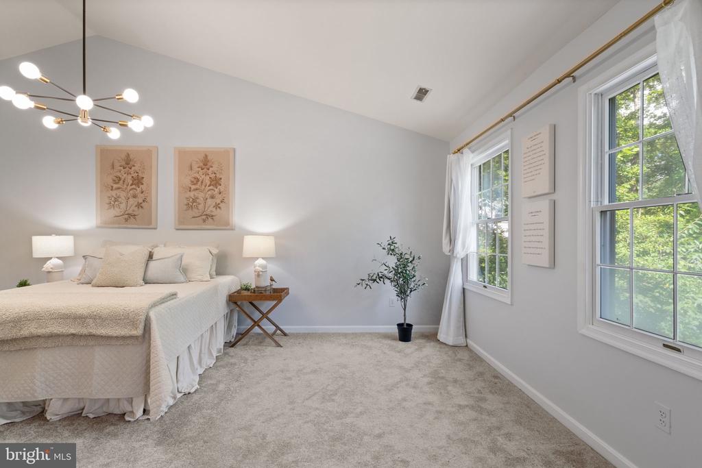 2211 AQUIA DRIVE