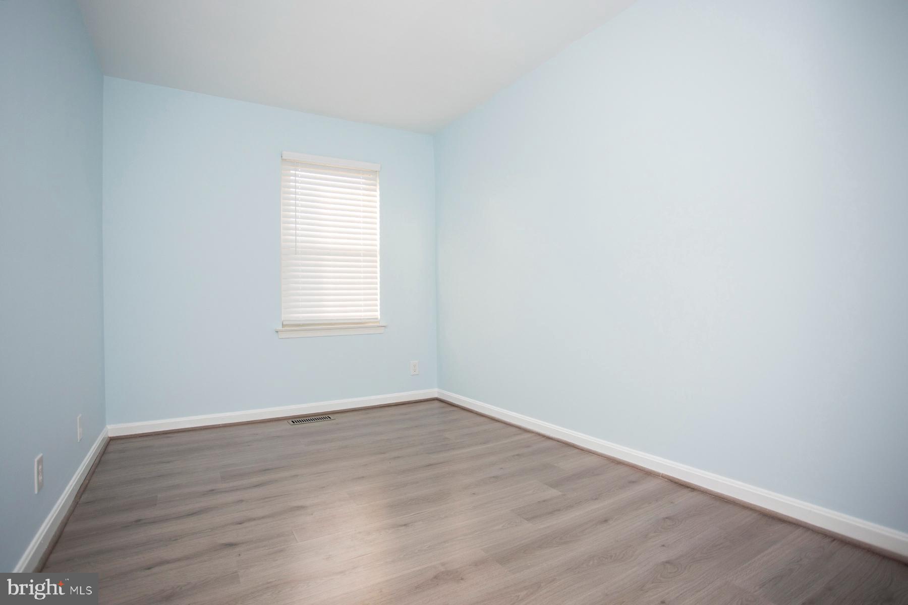 124 OAK DRIVE