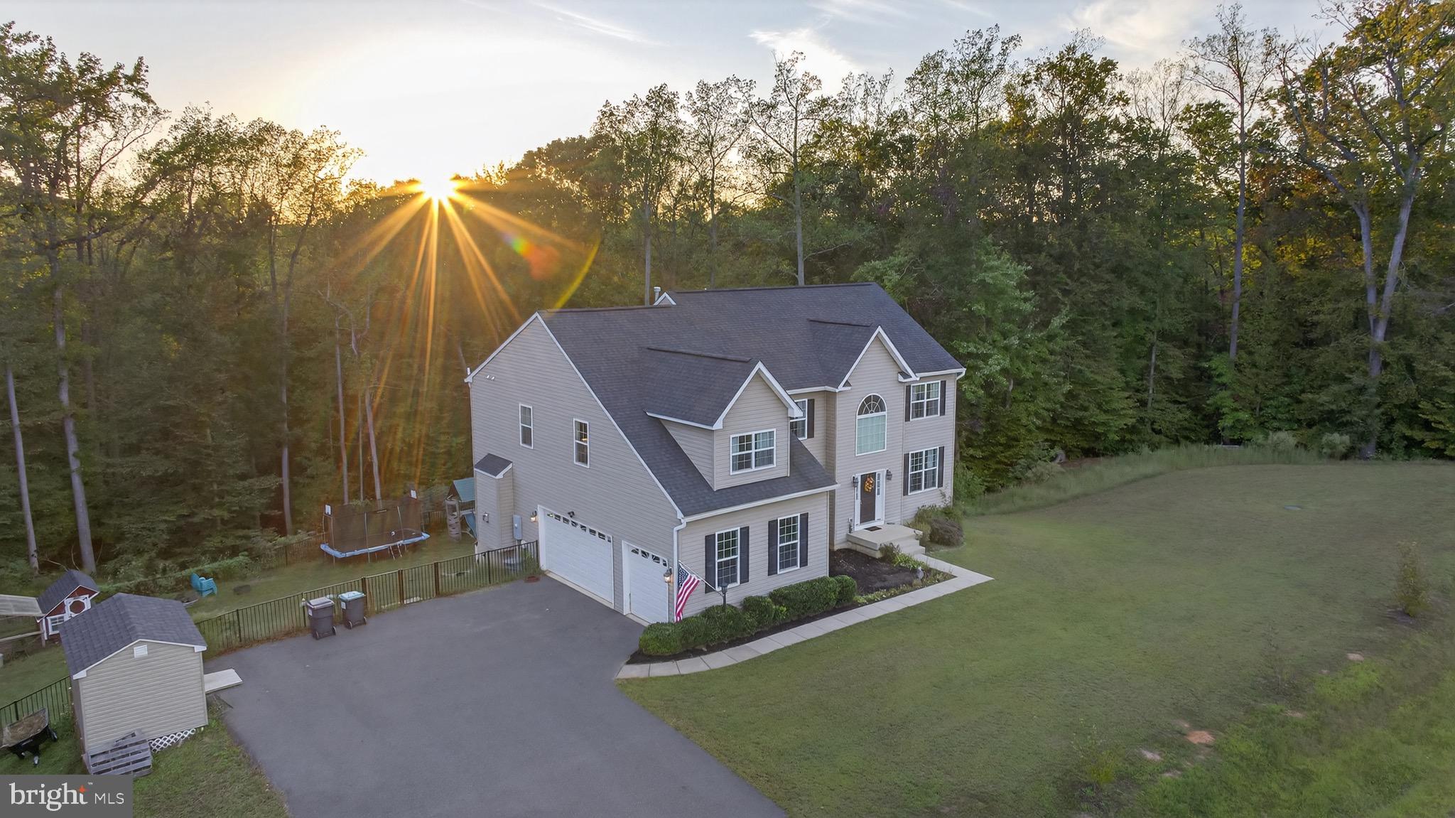 2225 CAMP GEARY LANE