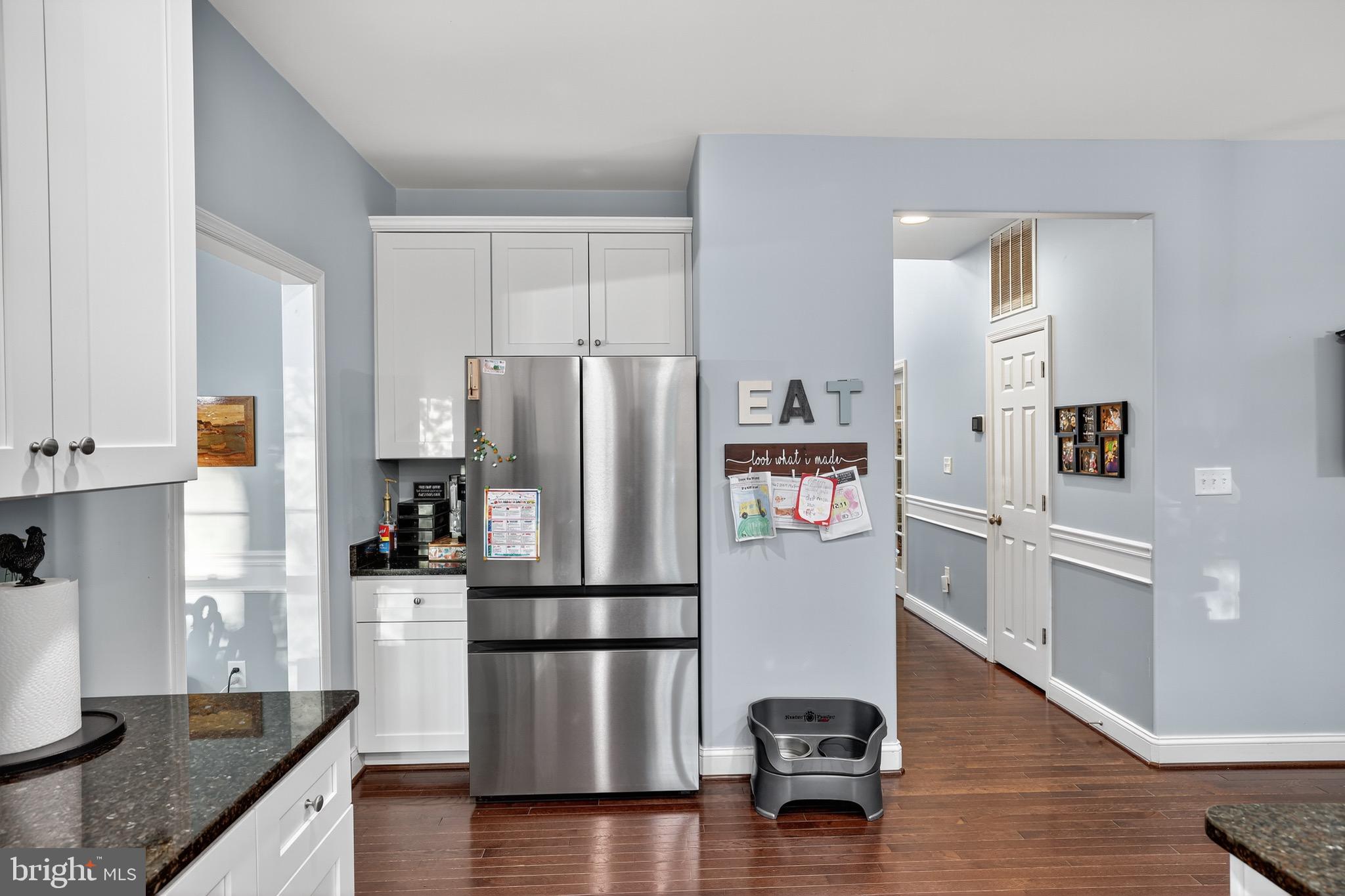 2225 CAMP GEARY LANE