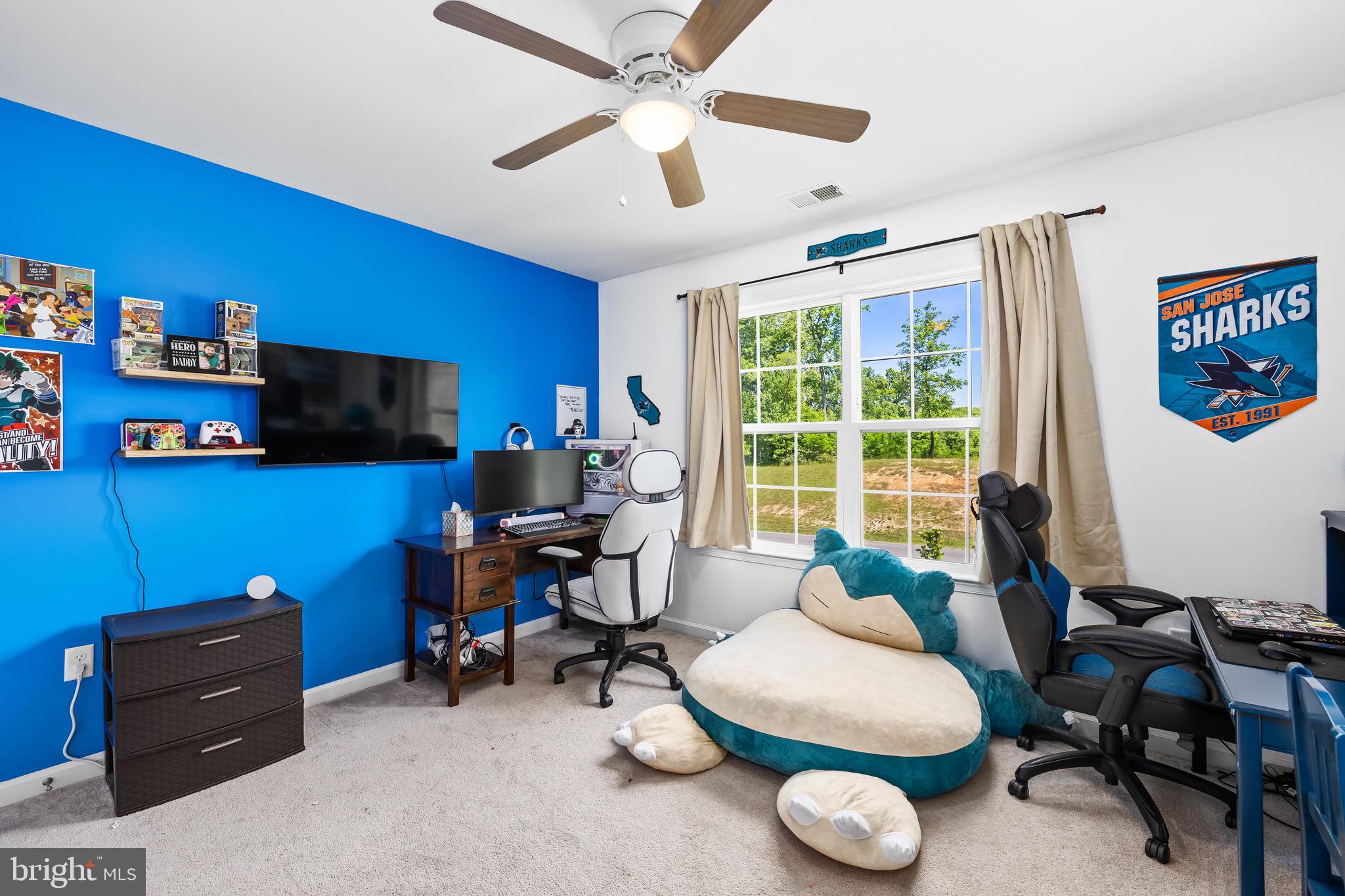 2225 CAMP GEARY LANE