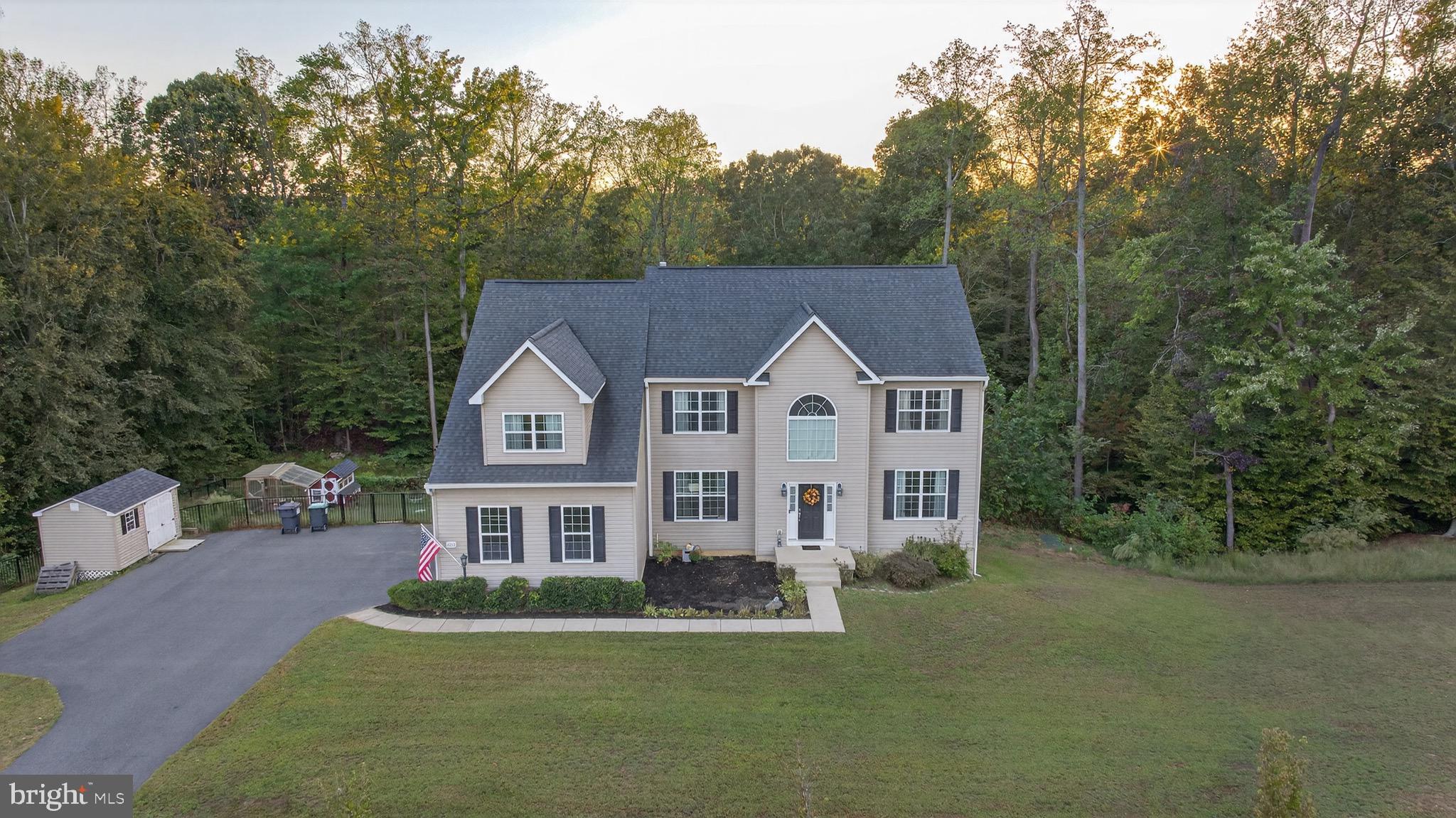 2225 CAMP GEARY LANE