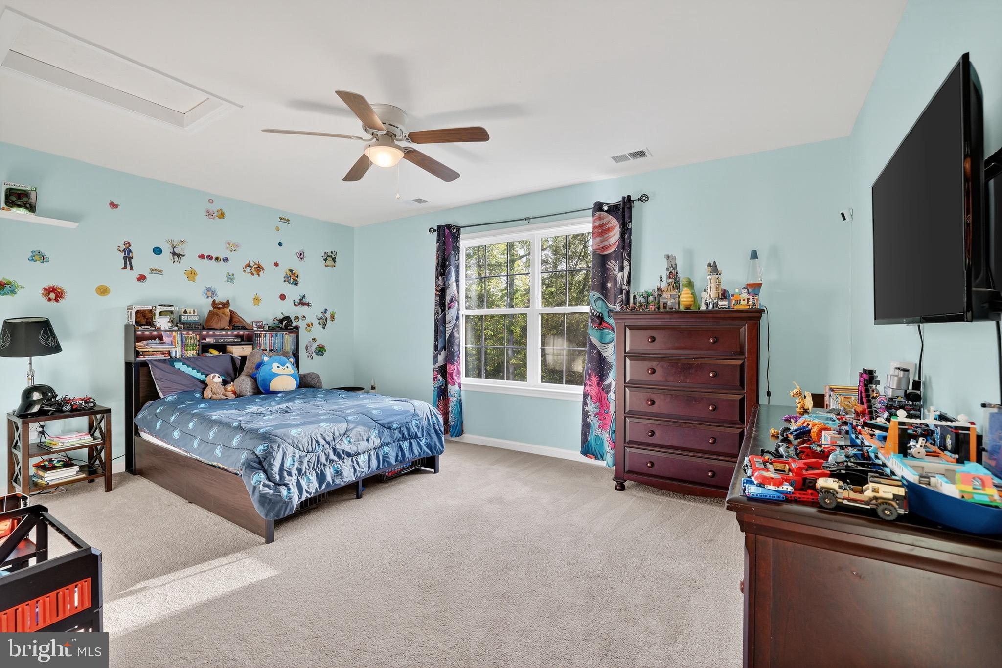 2225 CAMP GEARY LANE