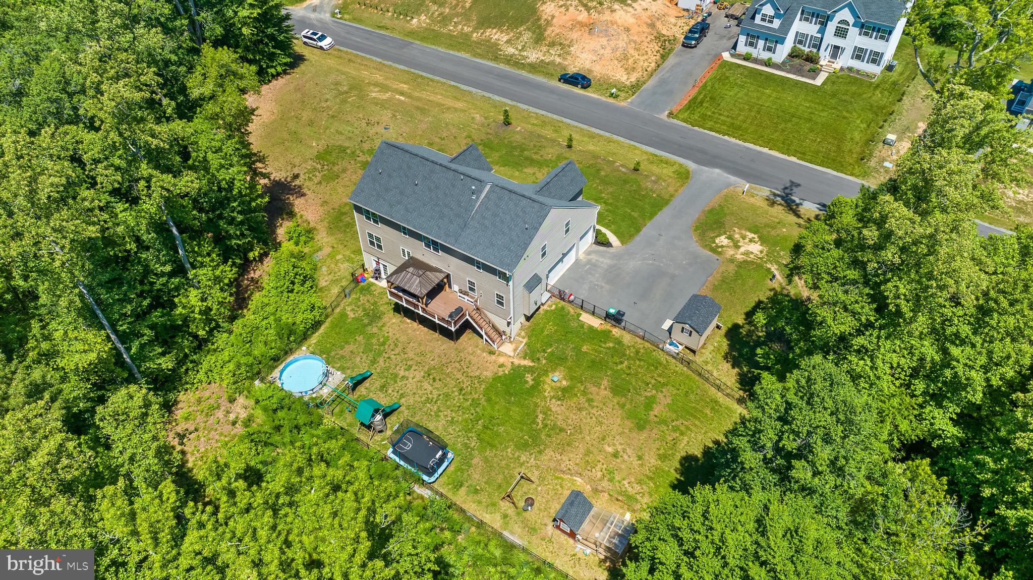 2225 CAMP GEARY LANE