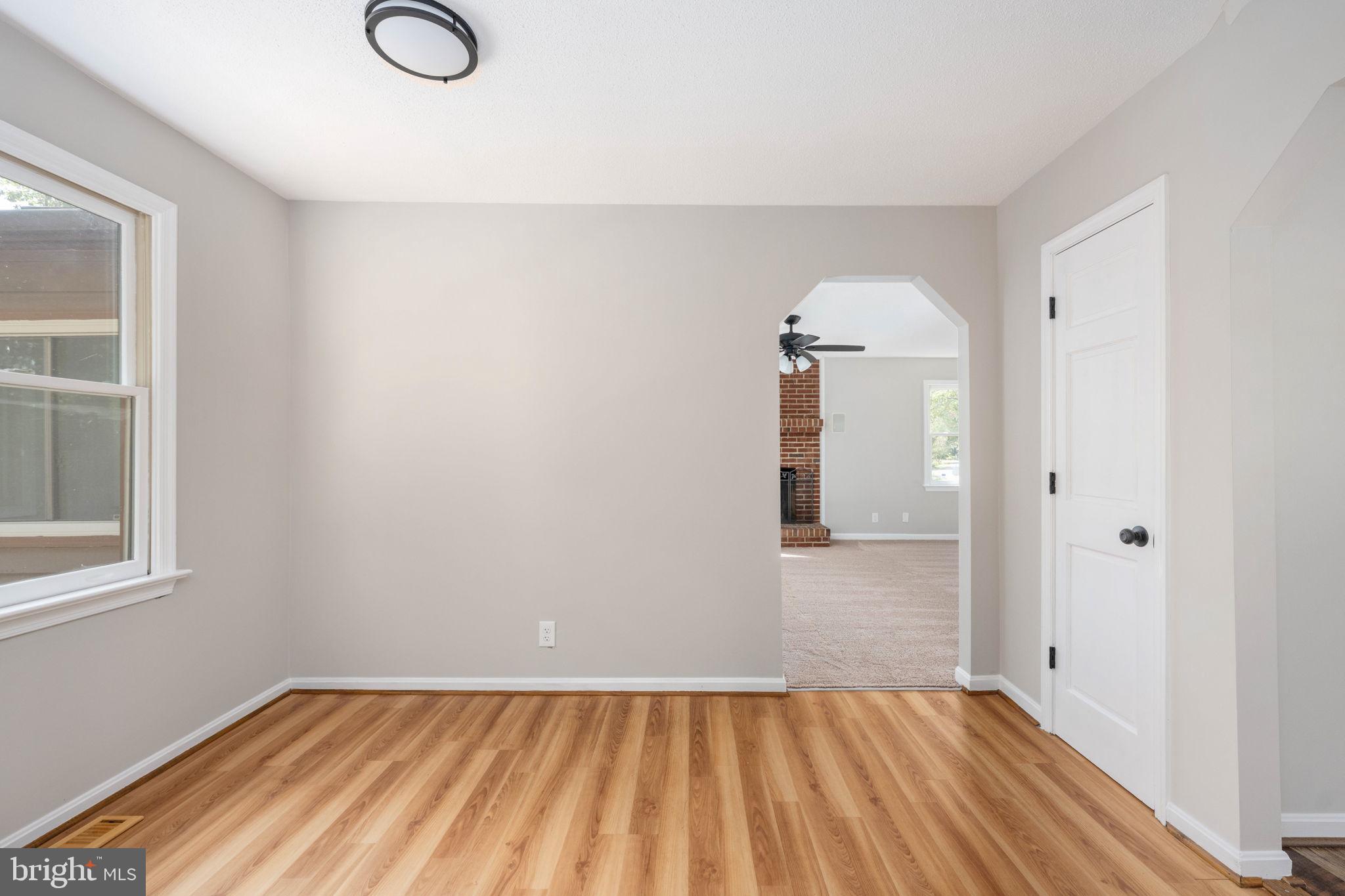 4 ENDICOTT LANE