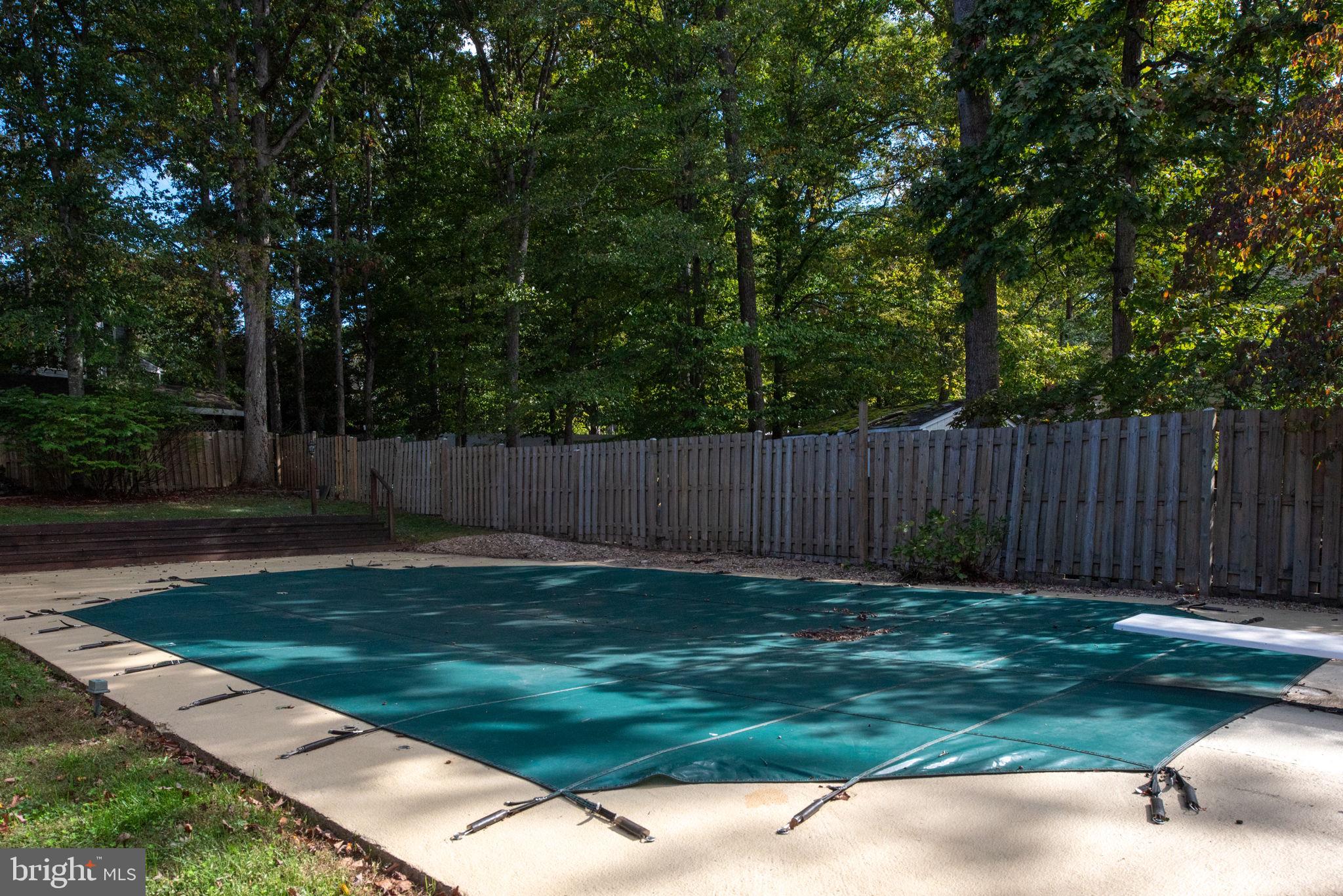 4 ENDICOTT LANE