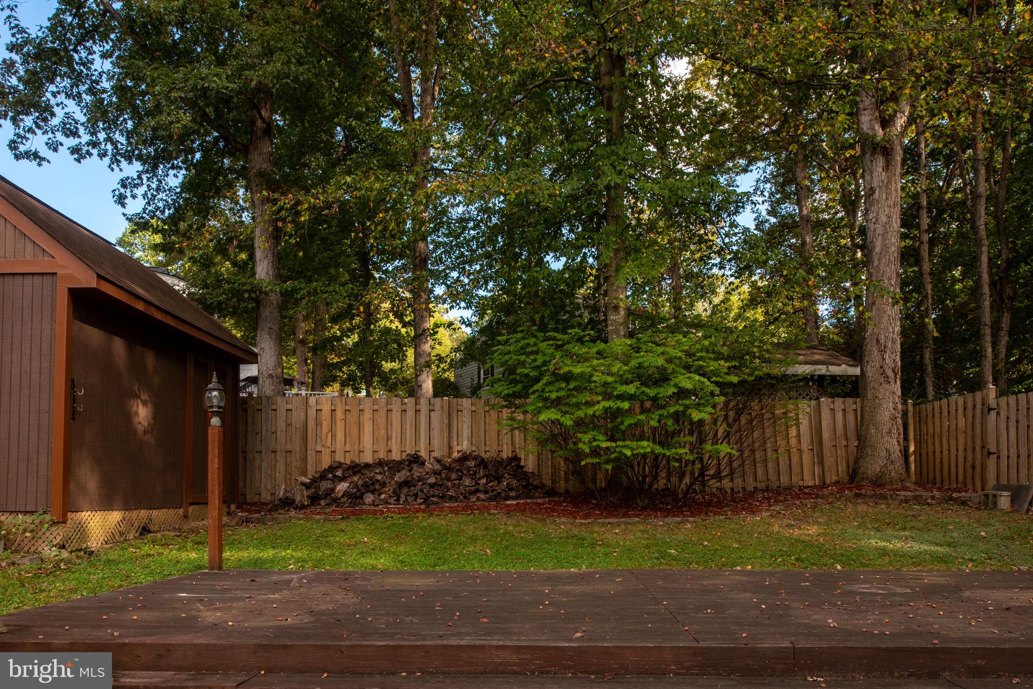 4 ENDICOTT LANE